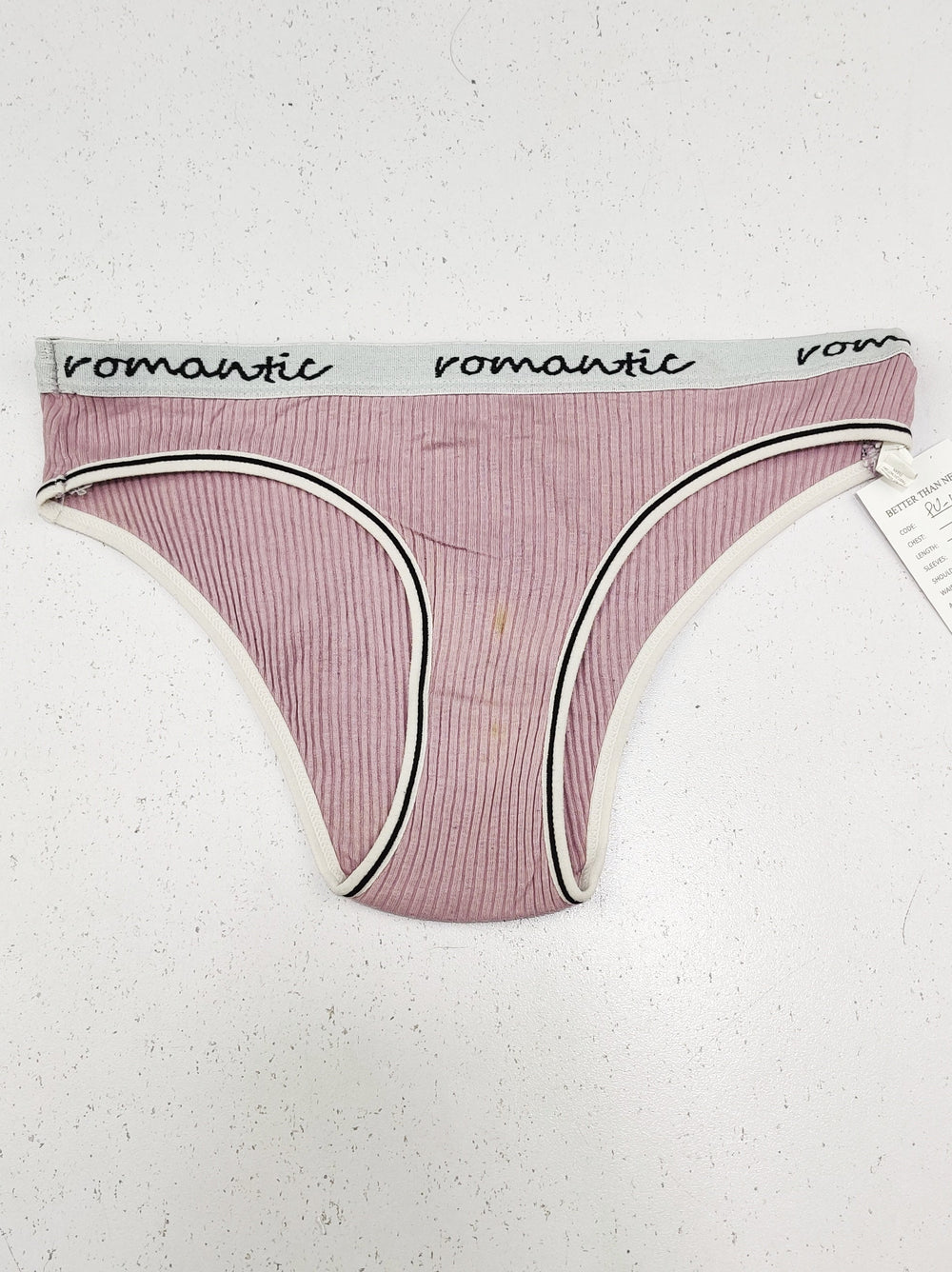 Buy online pre-used pre-loved 100% authentic & Original branded Unknown Brand (PU-1953) available in Pakistan. Top international brands avilable.