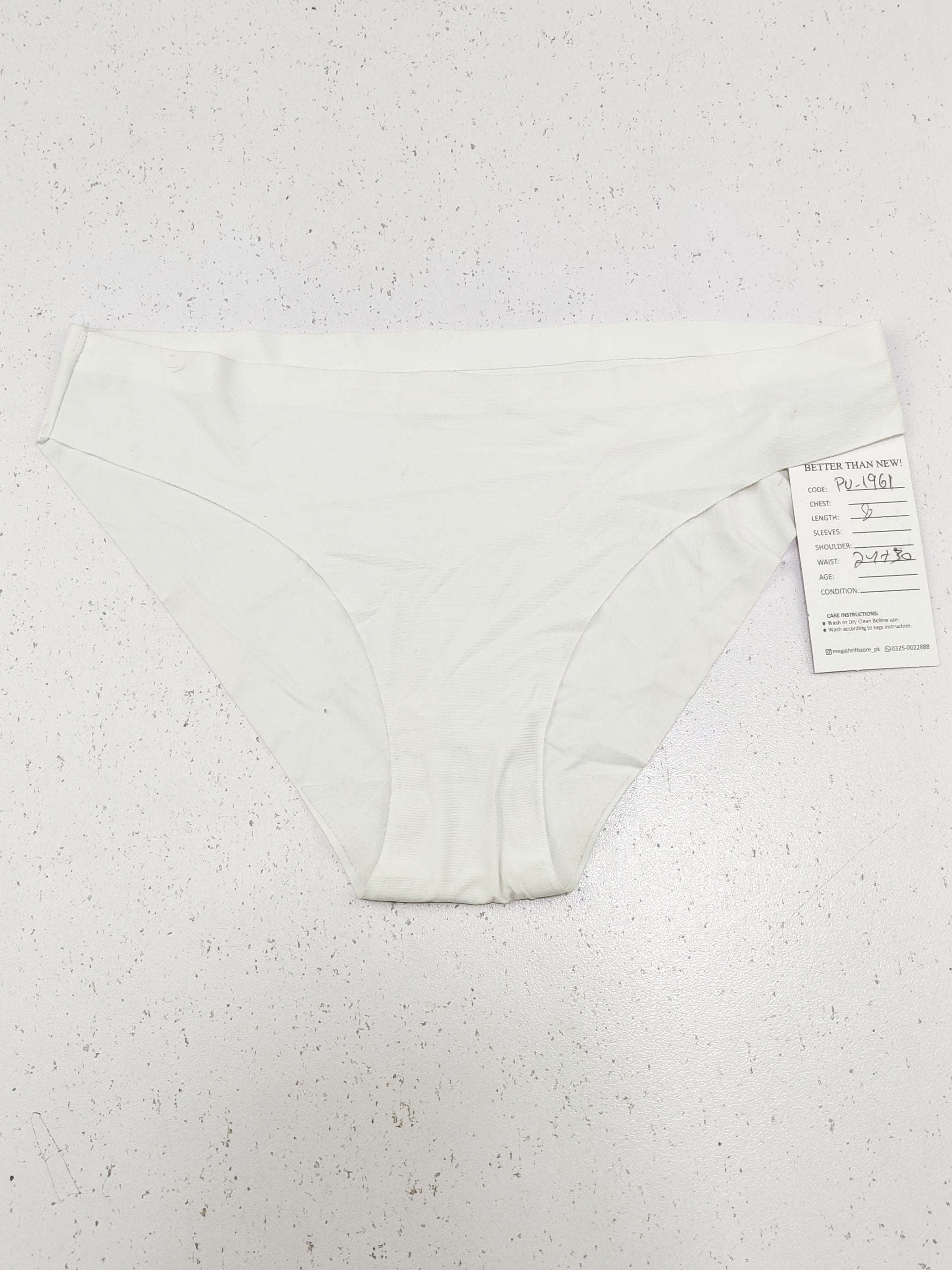 Buy online pre-used pre-loved 100% authentic & Original branded Primark (PU-1961) available in Pakistan. Top international brands avilable.