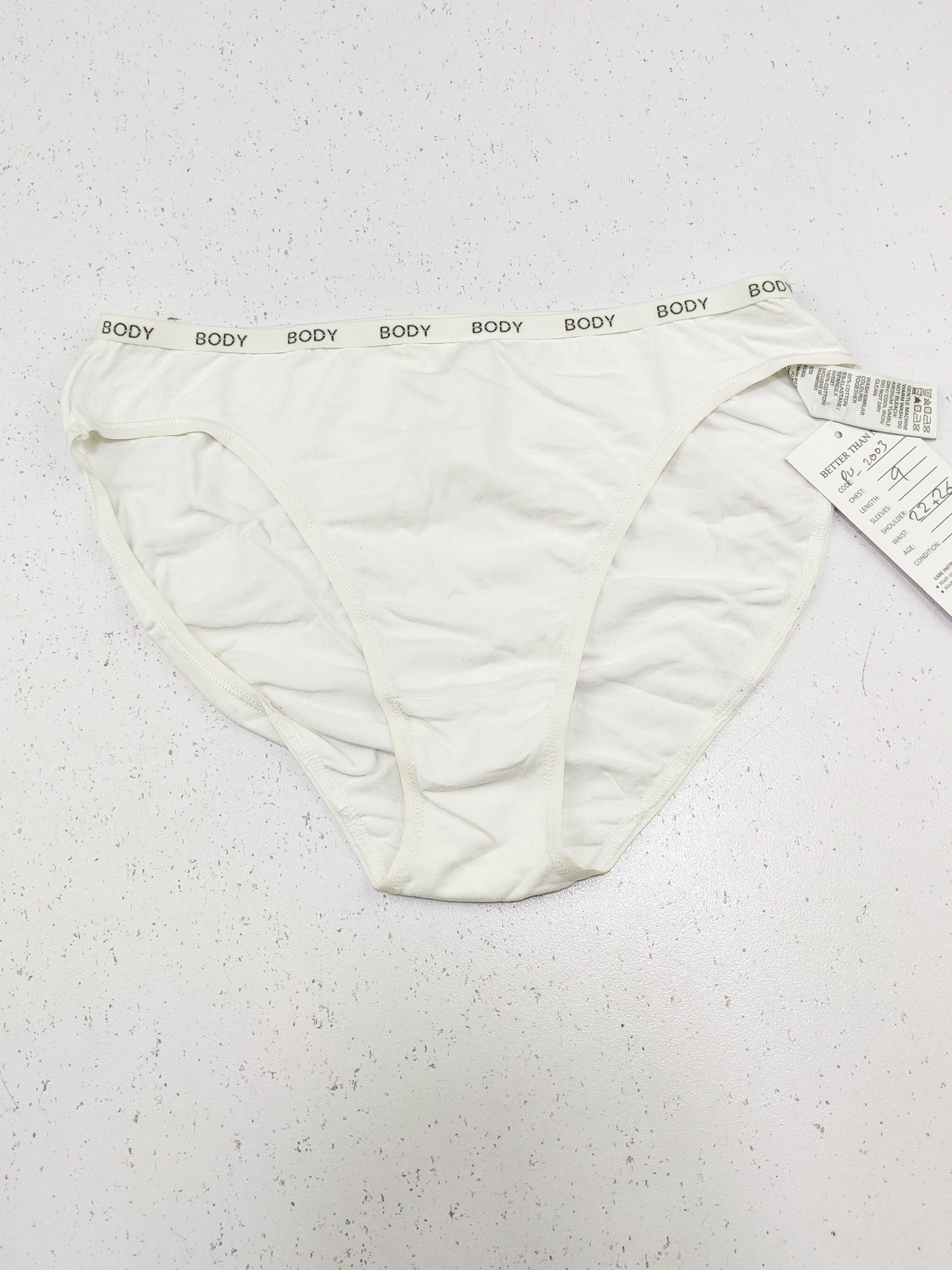 Buy online pre-used pre-loved 100% authentic & Original branded Marks & Spencer (PU-2003) available in Pakistan. Top international brands avilable.