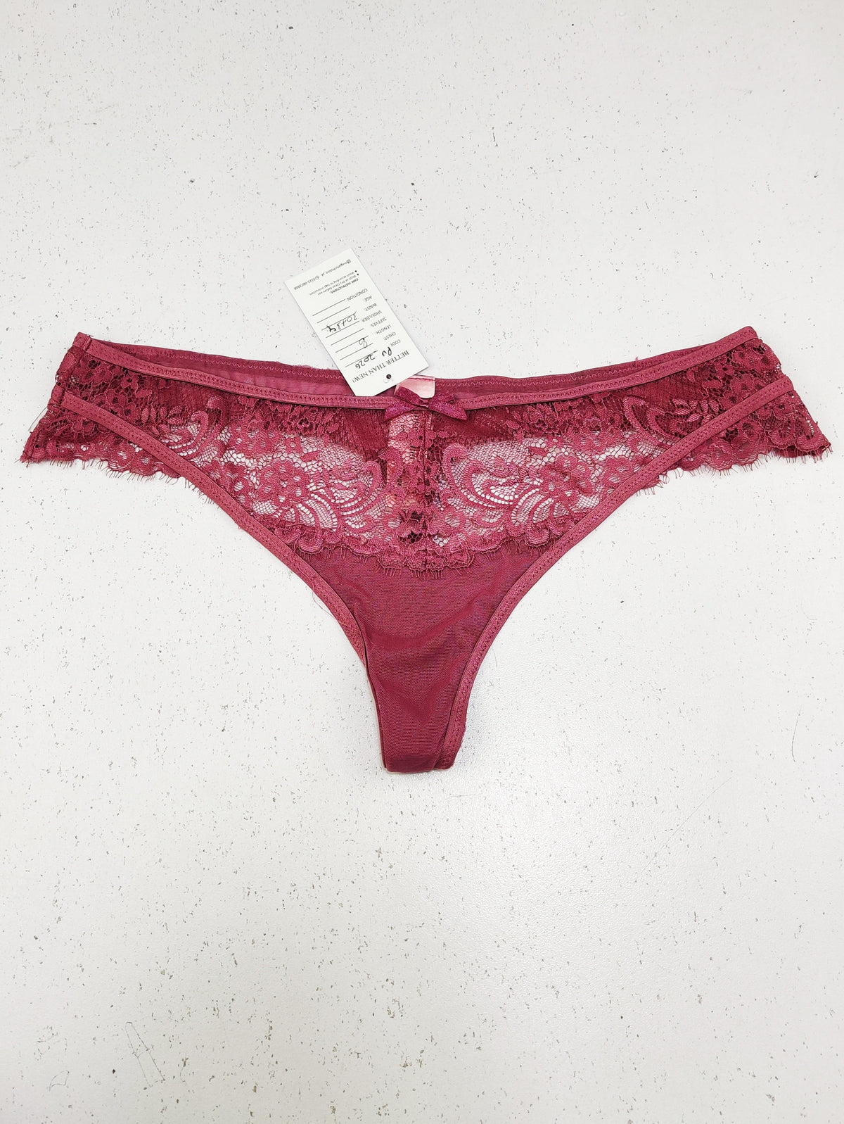 Buy online pre-used pre-loved 100% authentic & Original branded Hunkemoller (PU-2026) available in Pakistan. Top international brands avilable.