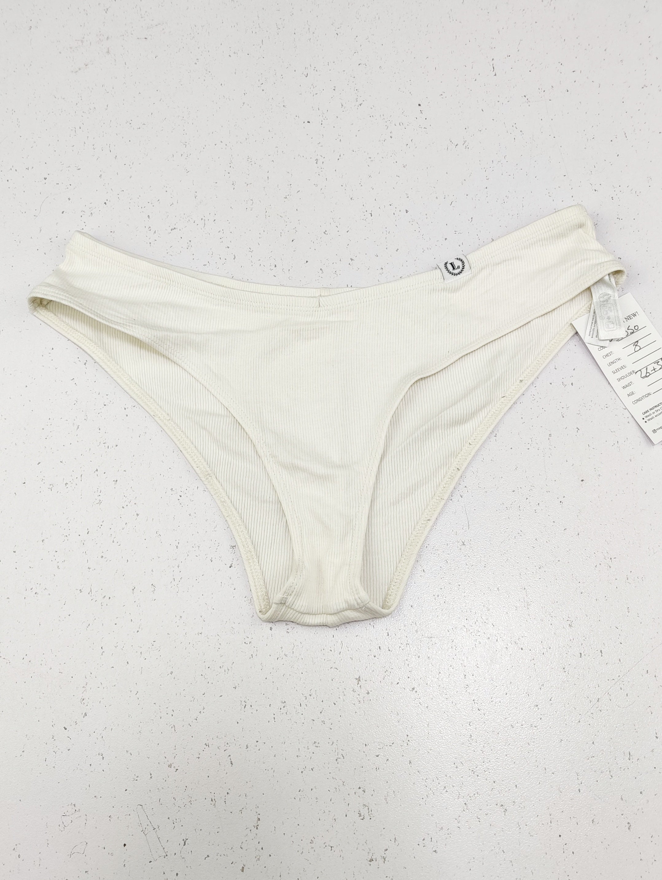 Buy online pre-used pre-loved 100% authentic & Original branded Primark (PU-2050) available in Pakistan. Top international brands avilable.