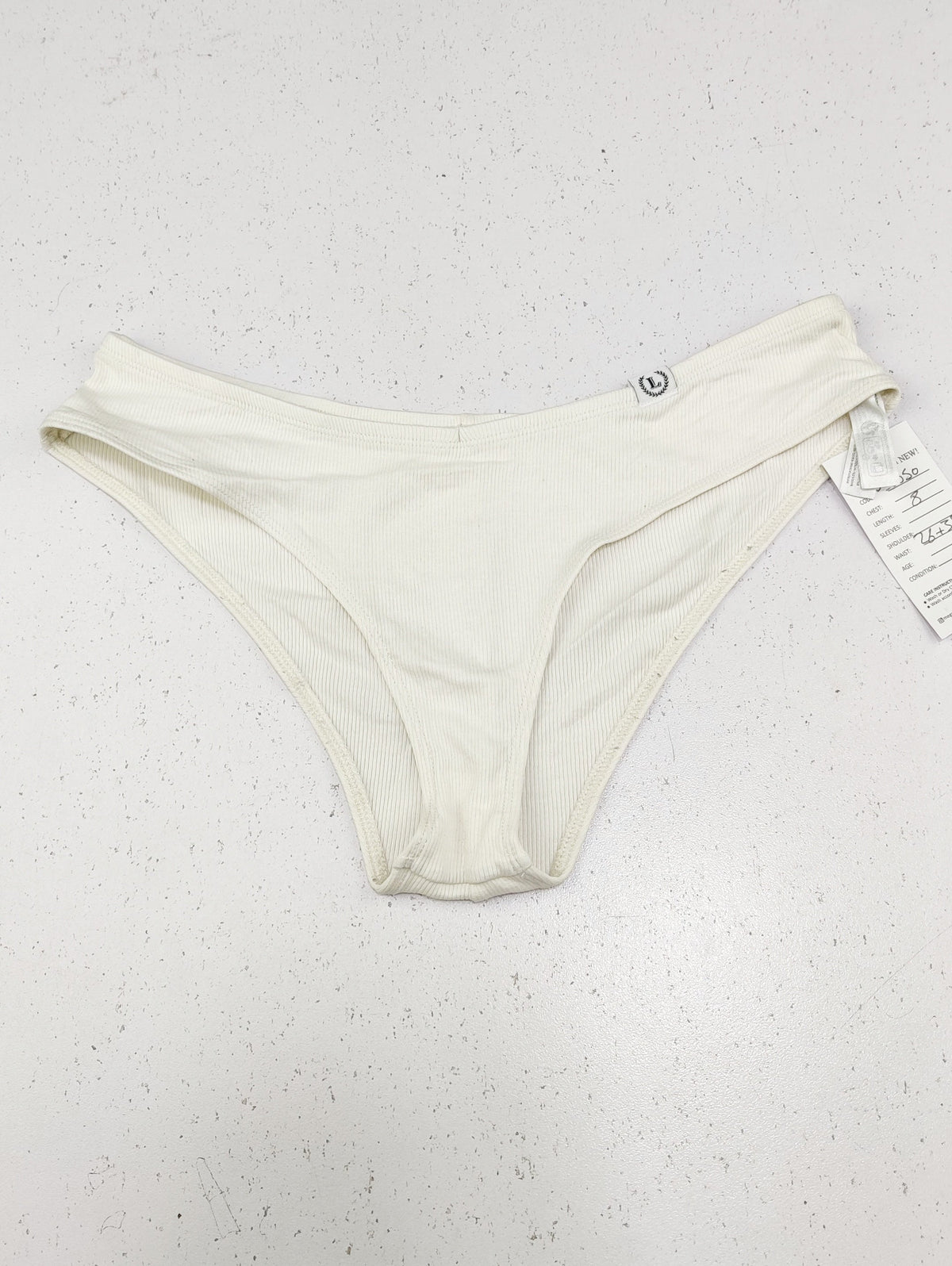 Buy online pre-used pre-loved 100% authentic & Original branded Primark (PU-2050) available in Pakistan. Top international brands avilable.