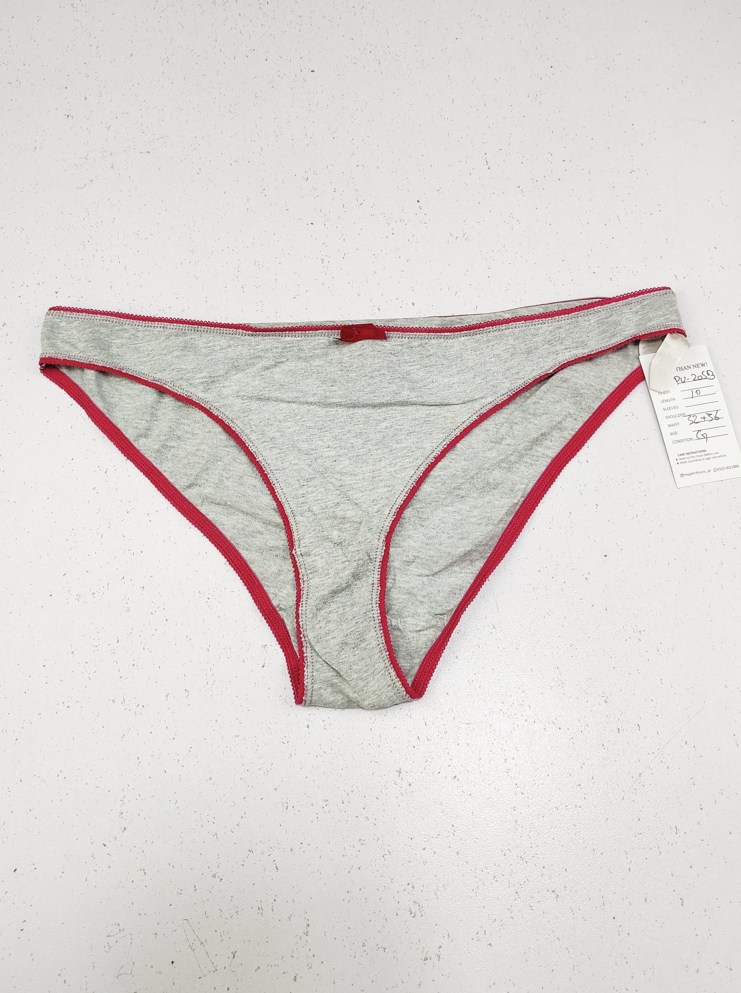 Buy online pre-used pre-loved 100% authentic & Original branded Unknown Brand (PU-2053) available in Pakistan. Top international brands avilable.