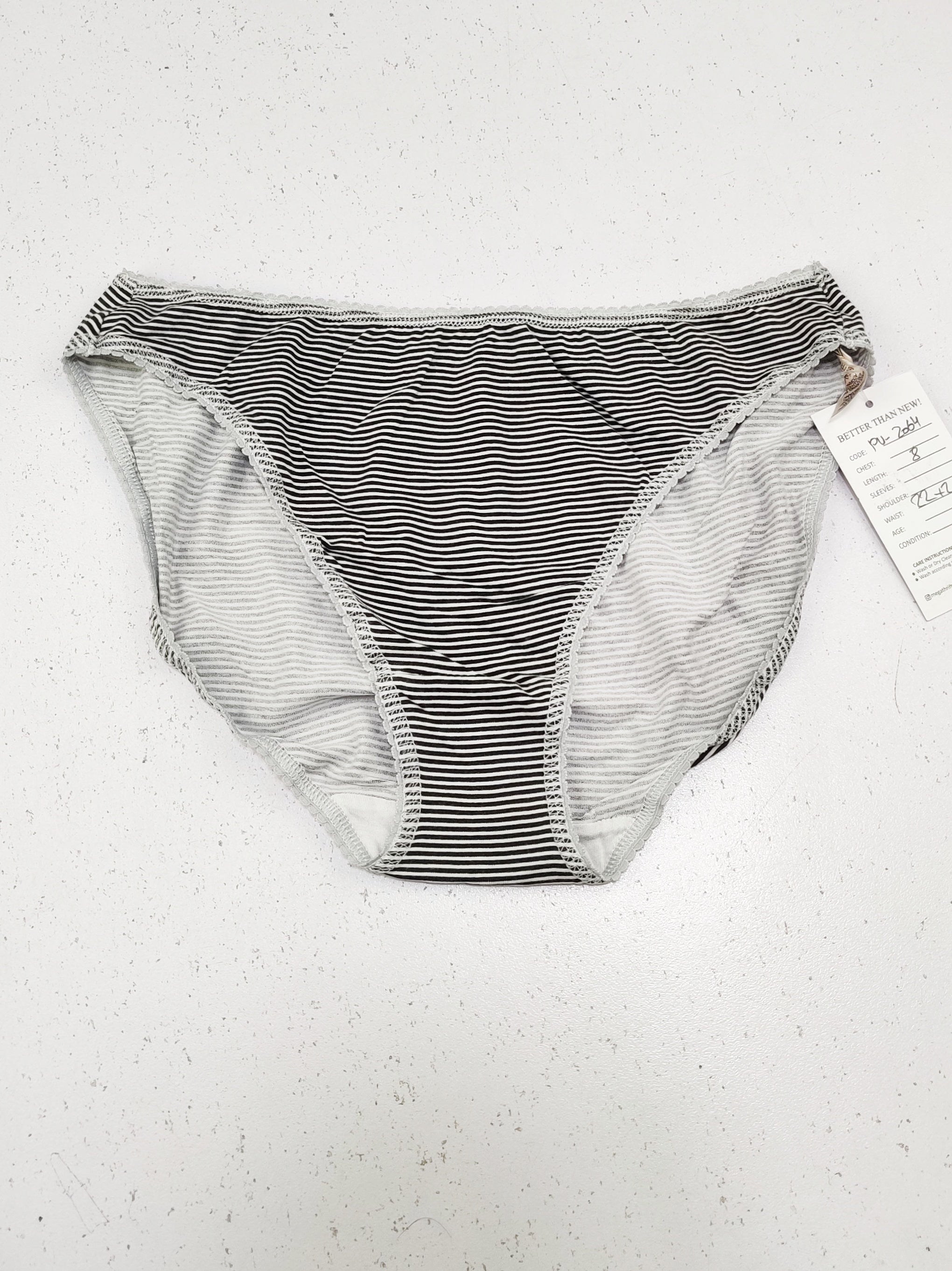 Buy online pre-used pre-loved 100% authentic & Original branded Dunnes Stores (PU-2064) available in Pakistan. Top international brands avilable.