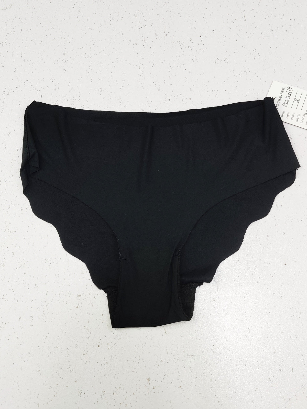 Buy online pre-used pre-loved 100% authentic & Original branded Unknown Brand (PU-2079) available in Pakistan. Top international brands avilable.
