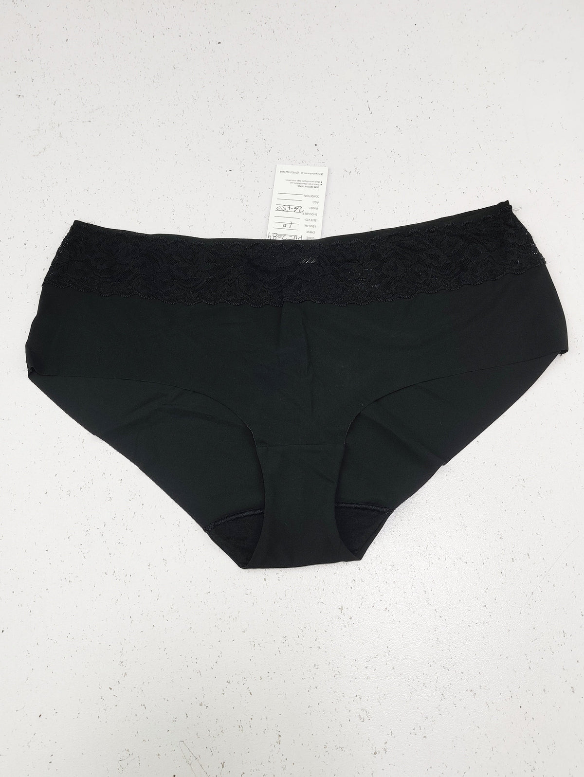 Buy online pre-used pre-loved 100% authentic & Original branded Unknown Brand (PU-2084) available in Pakistan. Top international brands avilable.
