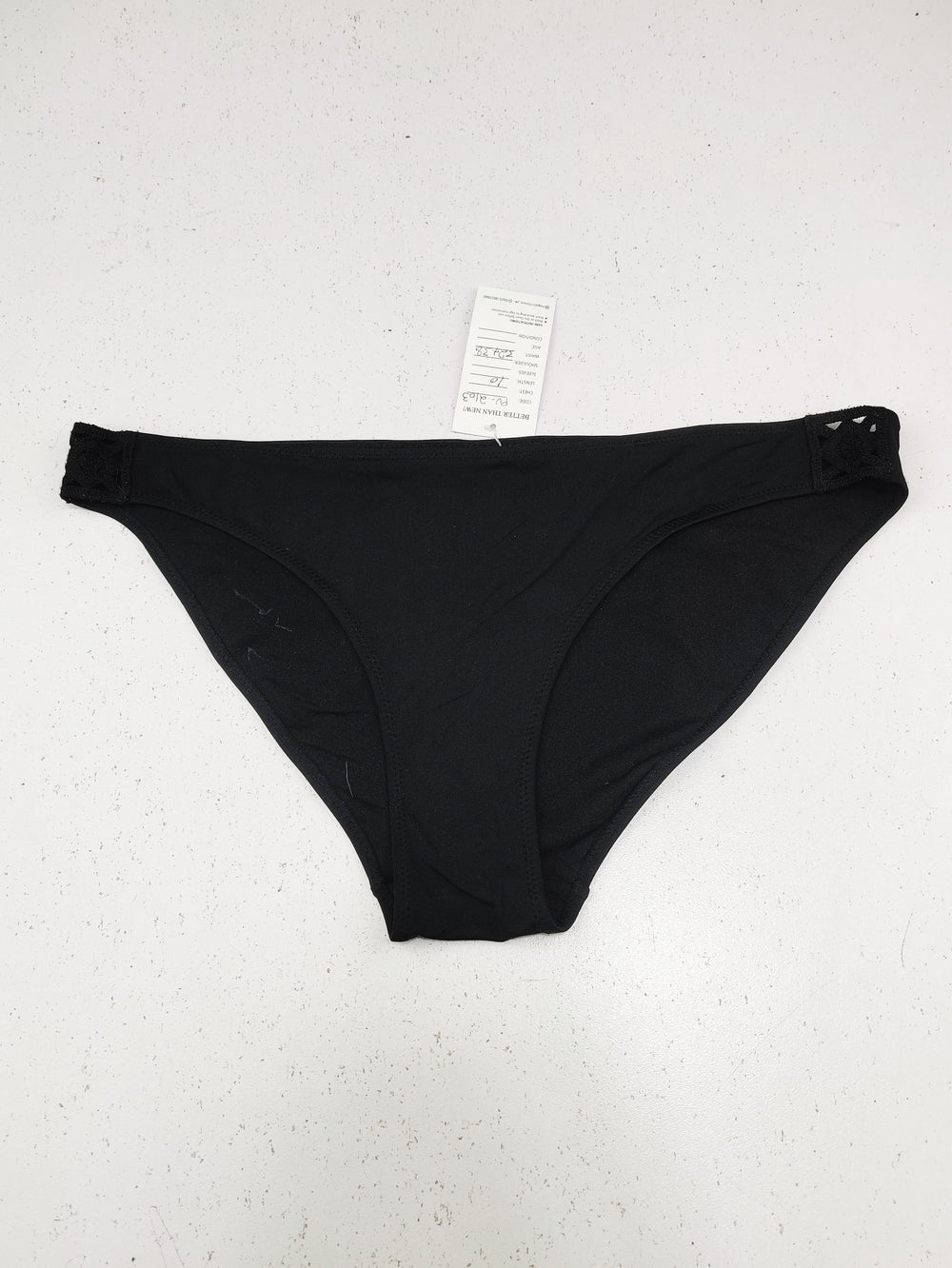Buy online pre-used pre-loved 100% authentic & Original branded Unknown Brand (PU-2103) available in Pakistan. Top international brands avilable.
