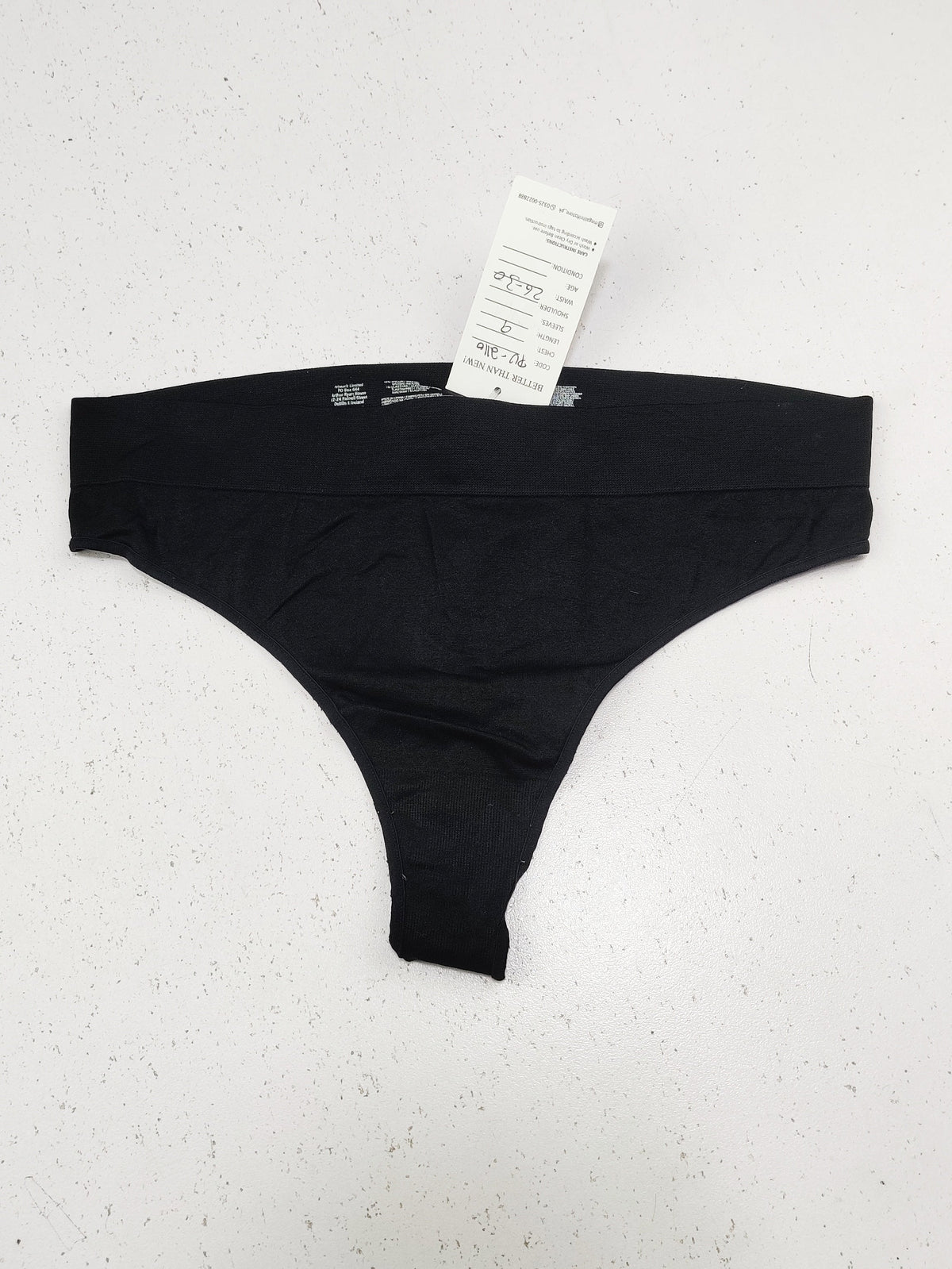 Buy online pre-used pre-loved 100% authentic & Original branded Unknown Brand (PU-2110) available in Pakistan. Top international brands avilable.