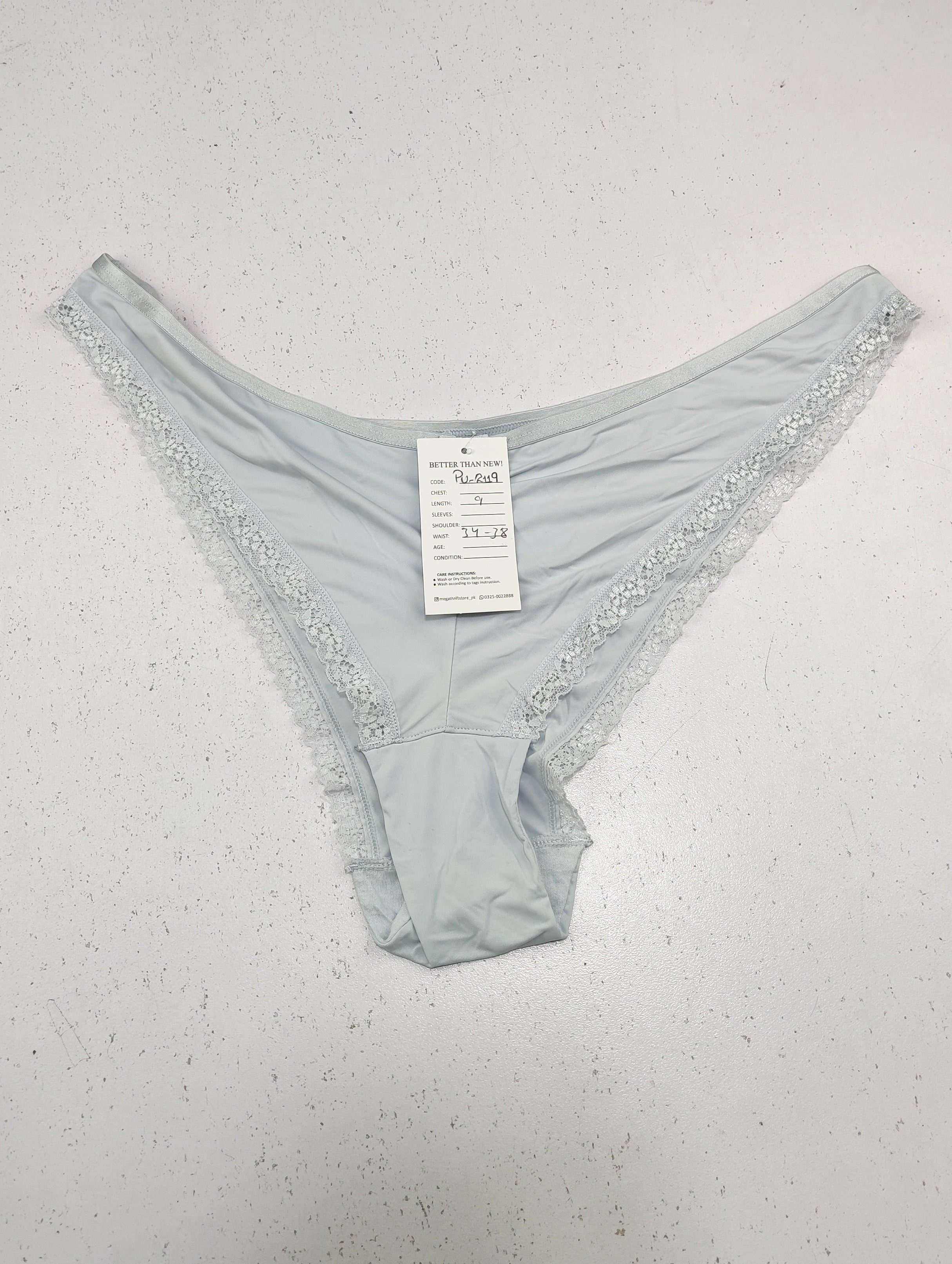 Buy online pre-used pre-loved 100% authentic & Original branded Unknown Brand (PU-2119) available in Pakistan. Top international brands avilable.