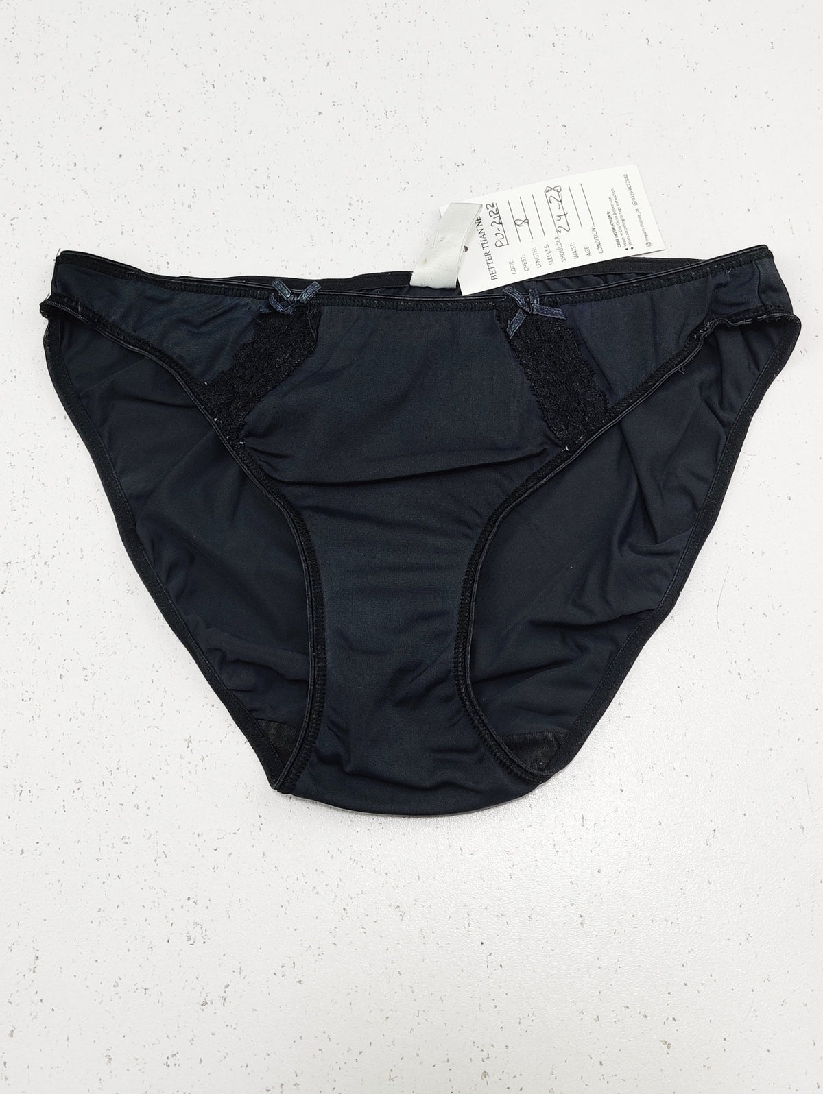 Buy online pre-used pre-loved 100% authentic & Original branded Unknown Brand (PU-2122) available in Pakistan. Top international brands avilable.