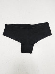 Buy online pre-used pre-loved 100% authentic & Original branded Unknown Brand (PU-2140) available in Pakistan. Top international brands avilable.