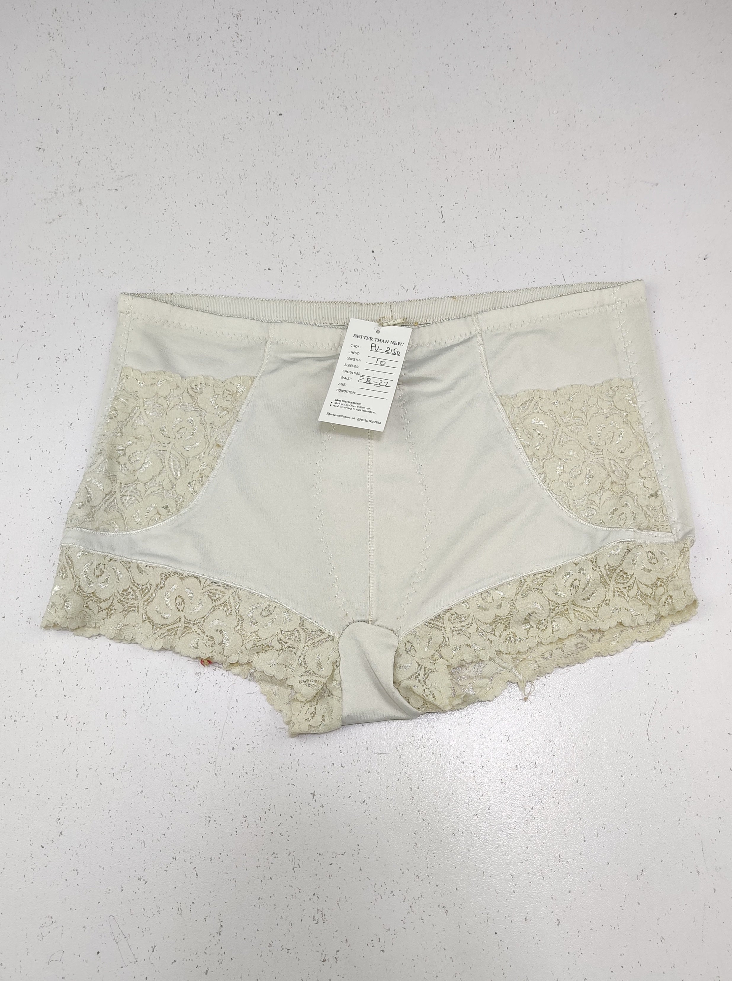 Buy online pre-used pre-loved 100% authentic & Original branded Unknown Brand (PU-2150) available in Pakistan. Top international brands avilable.