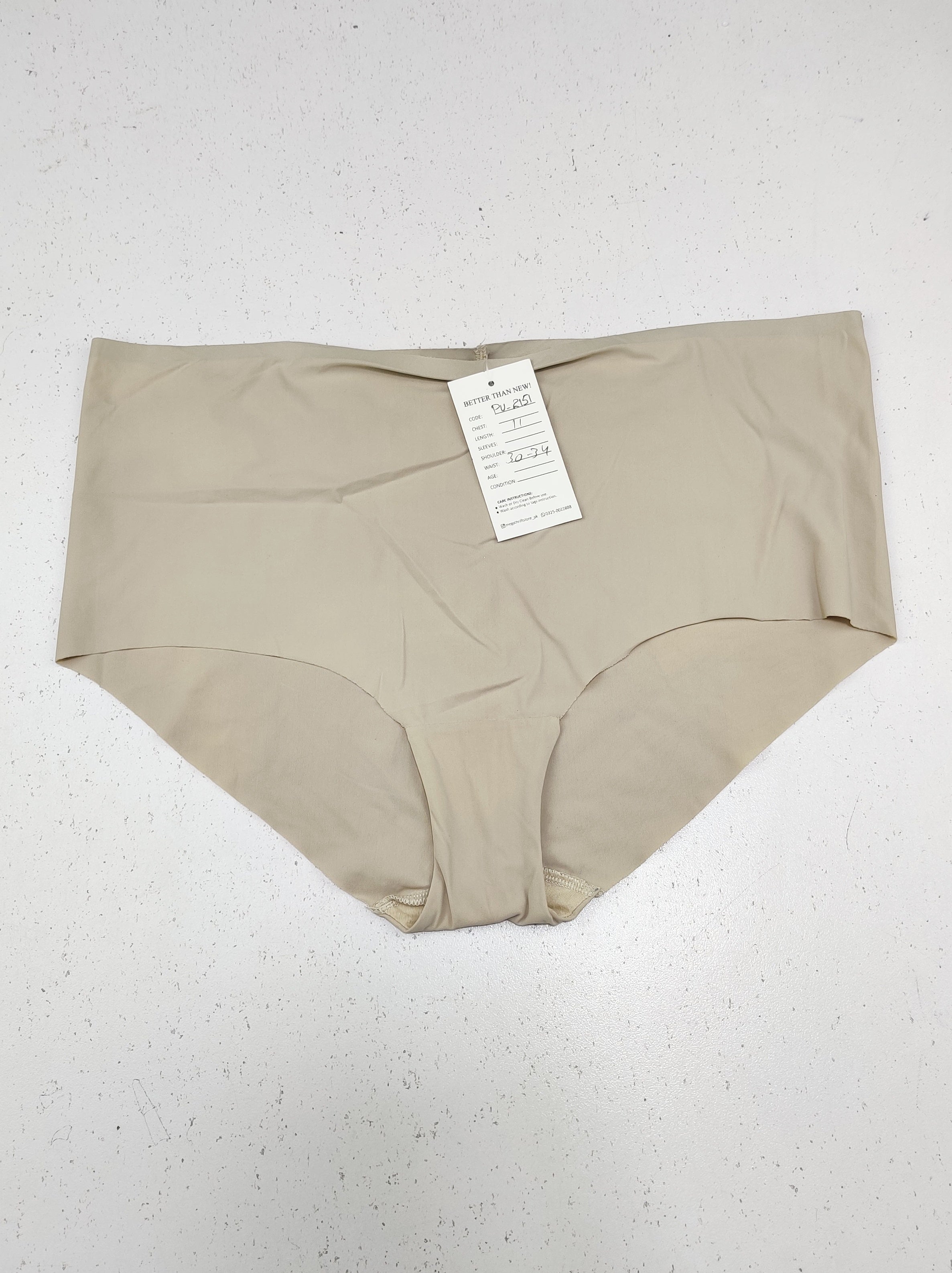 Buy online pre-used pre-loved 100% authentic & Original branded Marks & Spencer (PU-2151) available in Pakistan. Top international brands avilable.