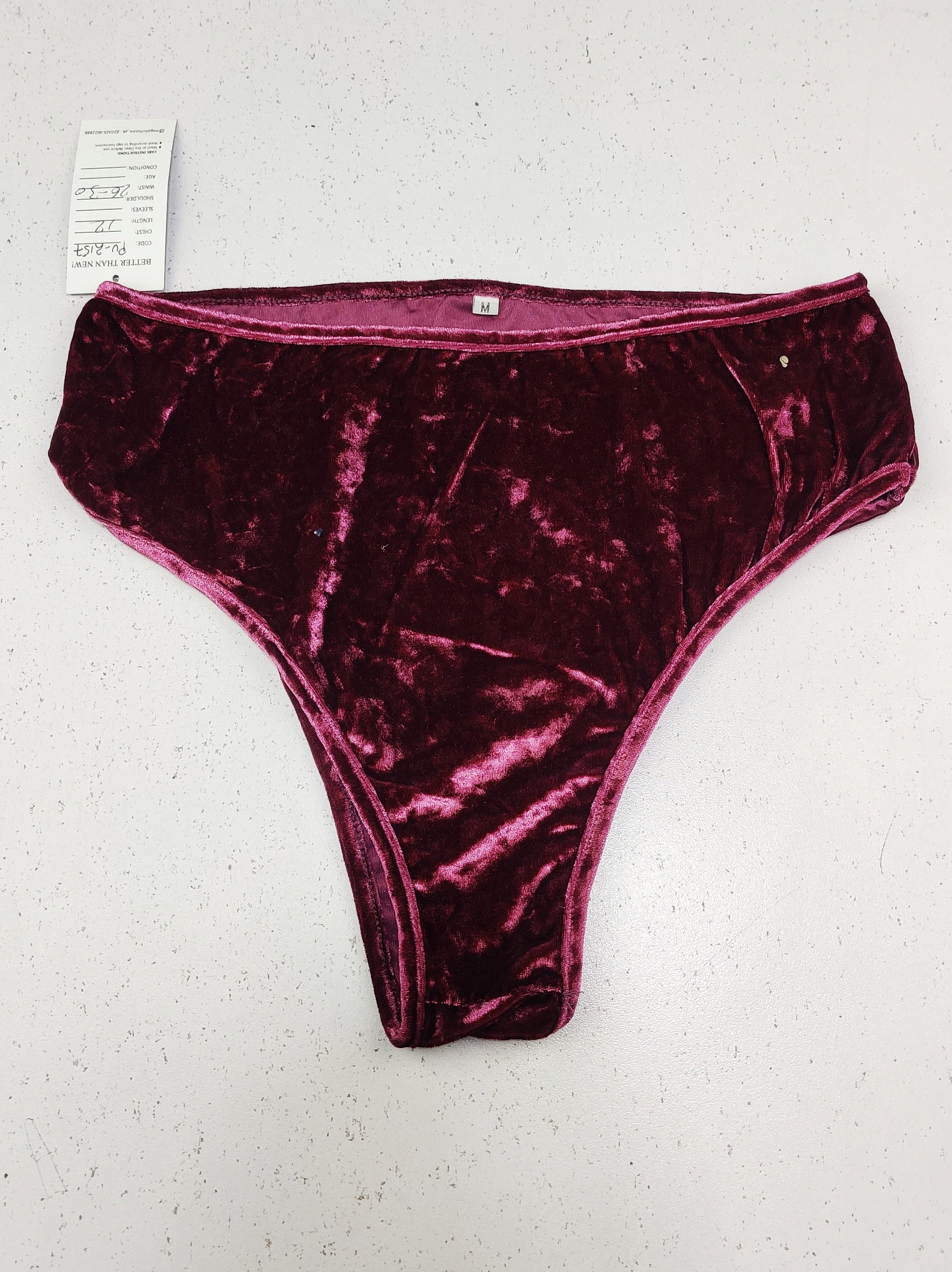 Buy online pre-used pre-loved 100% authentic & Original branded Unknown Brand (PU-2157) available in Pakistan. Top international brands avilable.