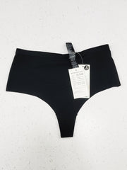 Buy online pre-used pre-loved 100% authentic & Original branded Marks & Spencer (PU-2162) available in Pakistan. Top international brands avilable.