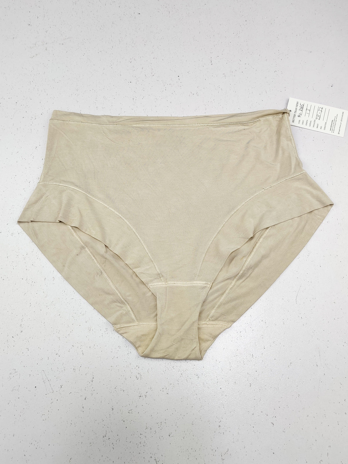 Buy online pre-used pre-loved 100% authentic & Original branded Marks & Spencer (PU-2165) available in Pakistan. Top international brands avilable.