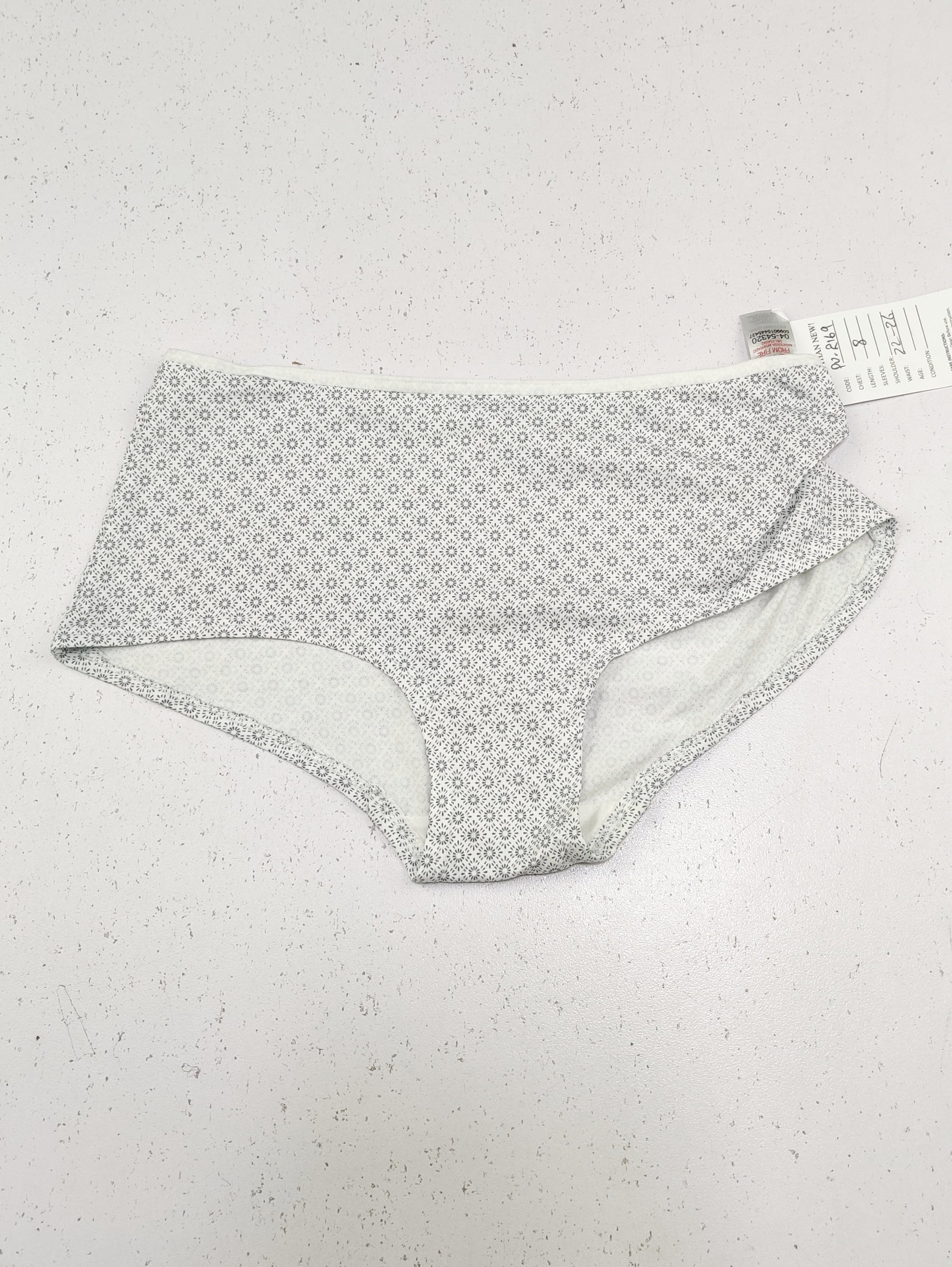 Buy online pre-used pre-loved 100% authentic & Original branded Dunnes Stores (PU-2169) available in Pakistan. Top international brands avilable.