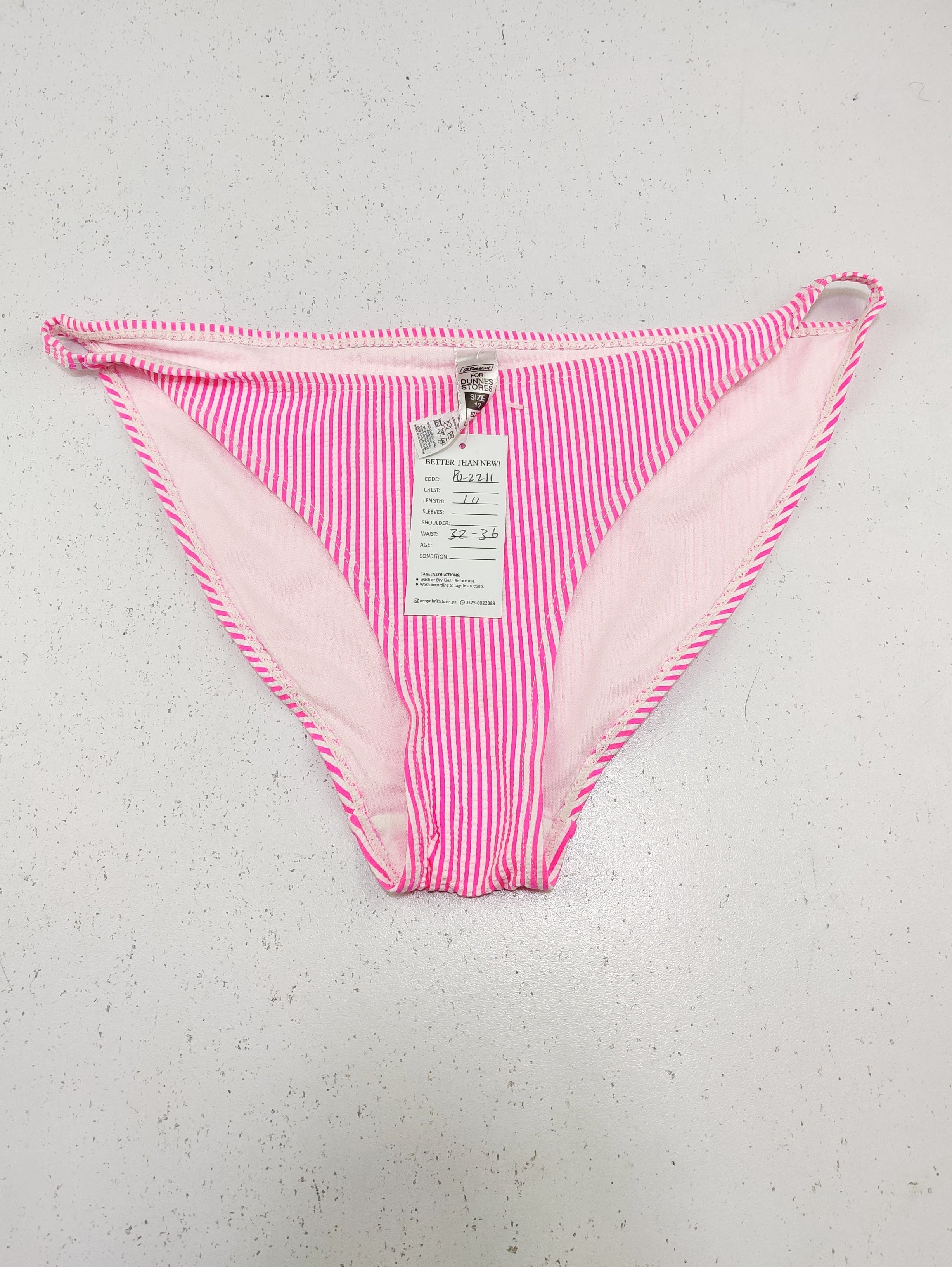 Buy online pre-used pre-loved 100% authentic & Original branded Dunnes Stores (PU-2211) available in Pakistan. Top international brands avilable.
