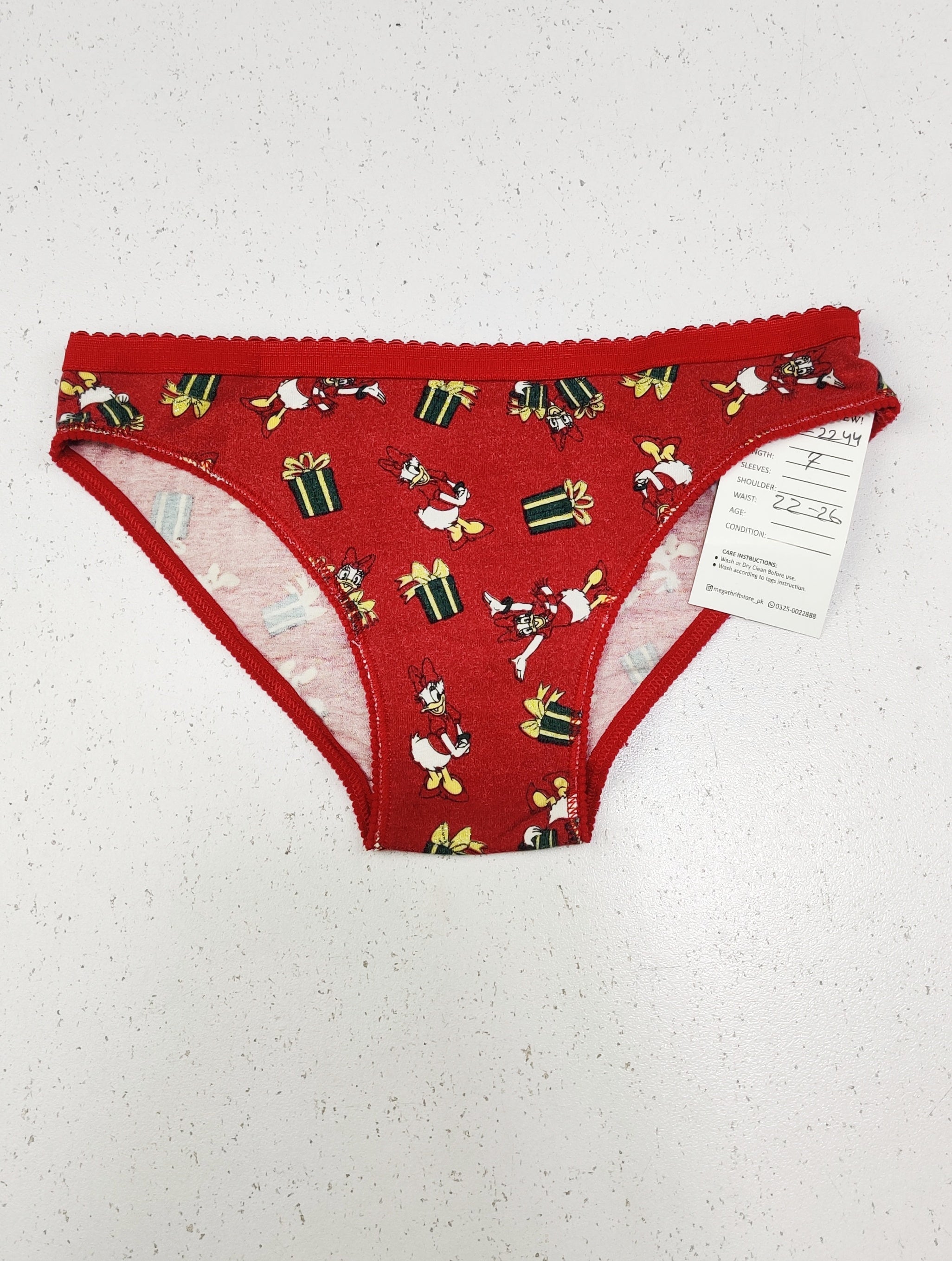 Buy online pre-used pre-loved 100% authentic & Original branded Disney (PU-2244) available in Pakistan. Top international brands avilable.