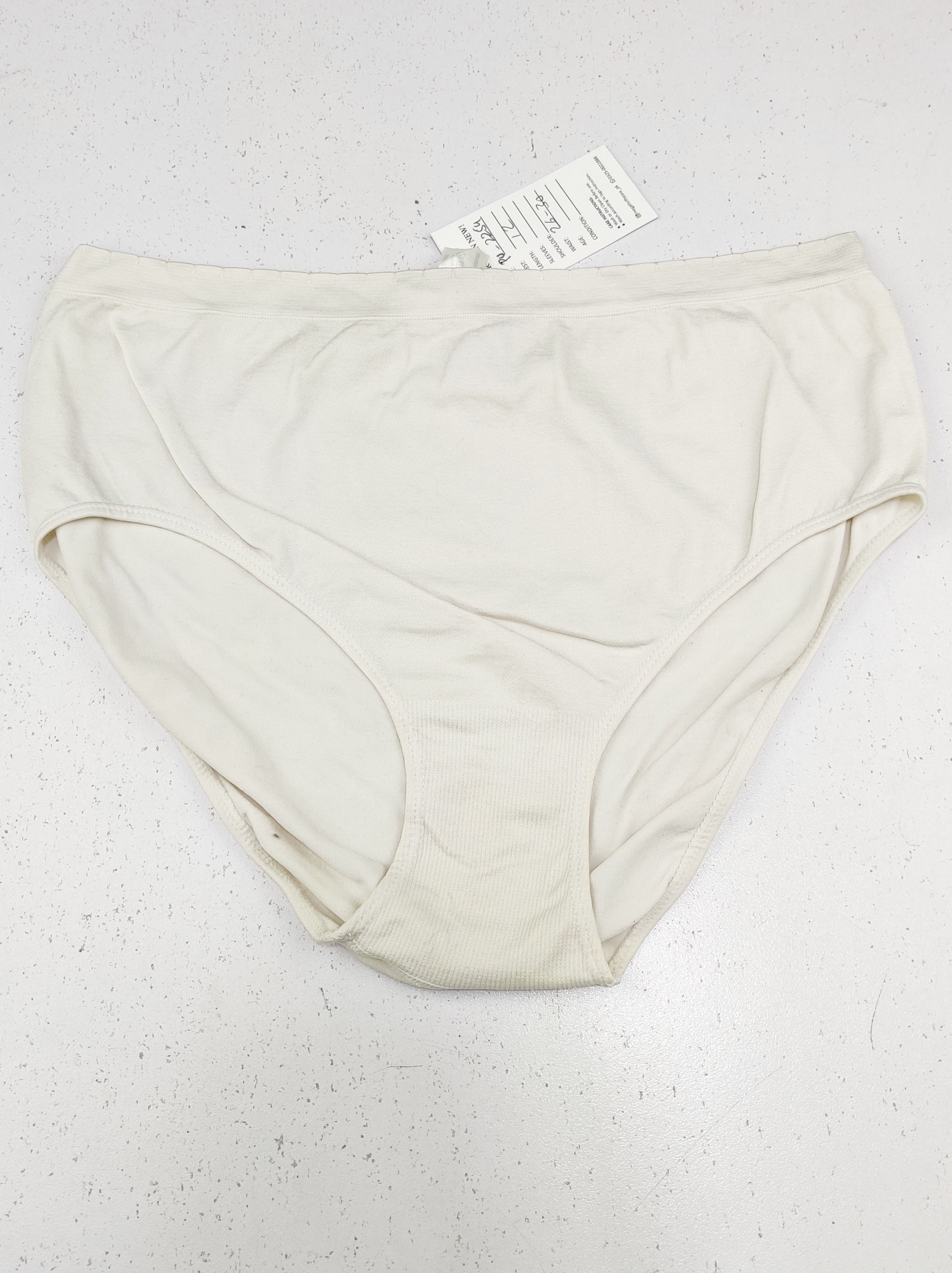 Buy online pre-used pre-loved 100% authentic & Original branded Cote (PU-2254) available in Pakistan. Top international brands avilable.