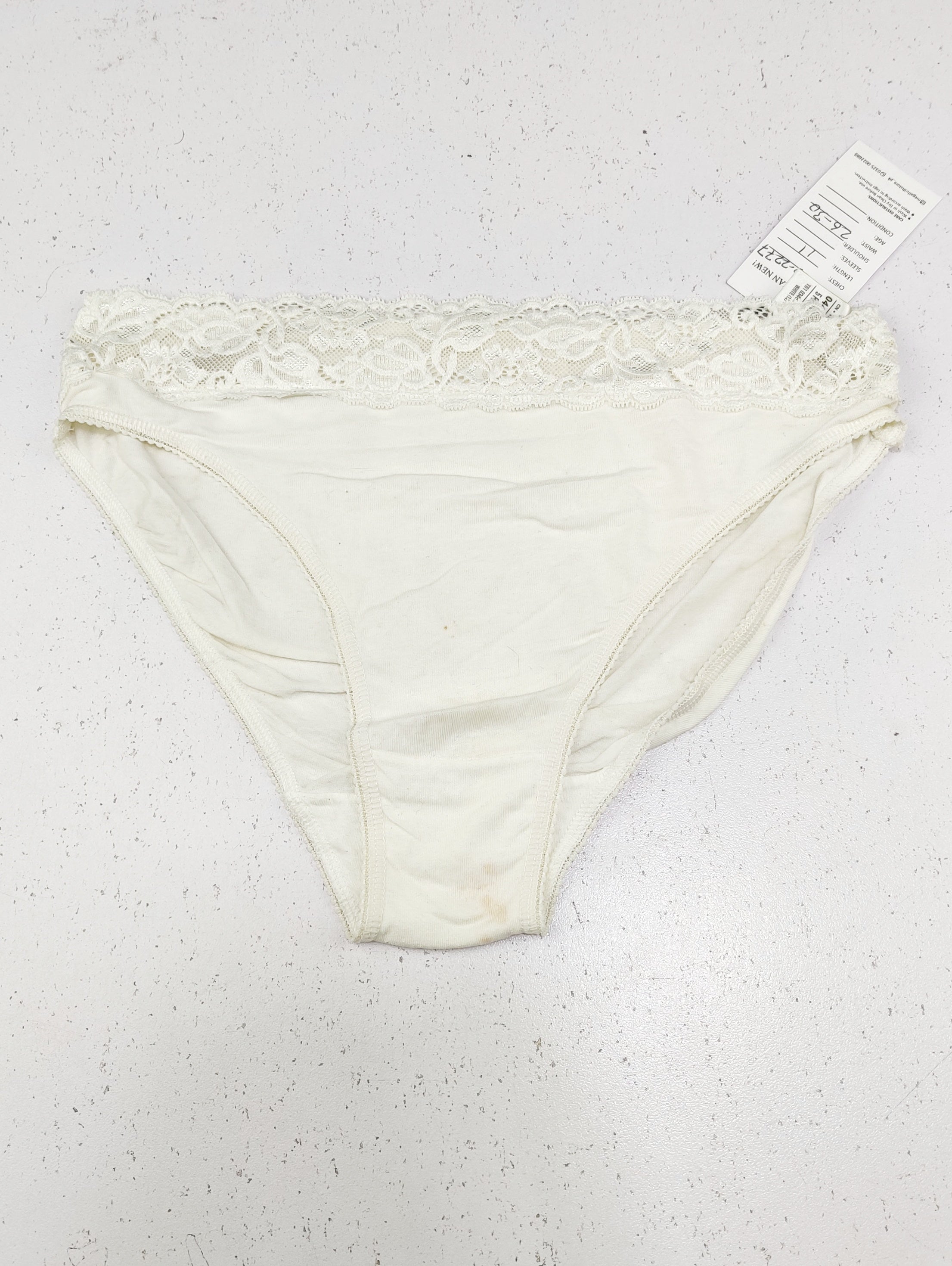 Buy online pre-used pre-loved 100% authentic & Original branded Marks & Spencer (PU-2277) available in Pakistan. Top international brands avilable.