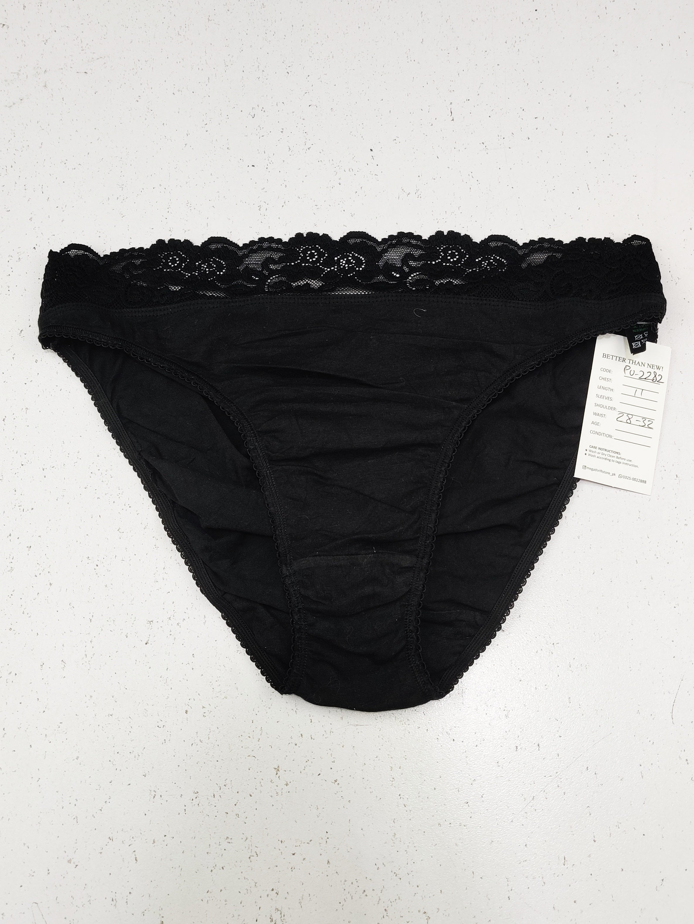 Buy online pre-used pre-loved 100% authentic & Original branded Unknown Brand (PU-2282) available in Pakistan. Top international brands avilable.