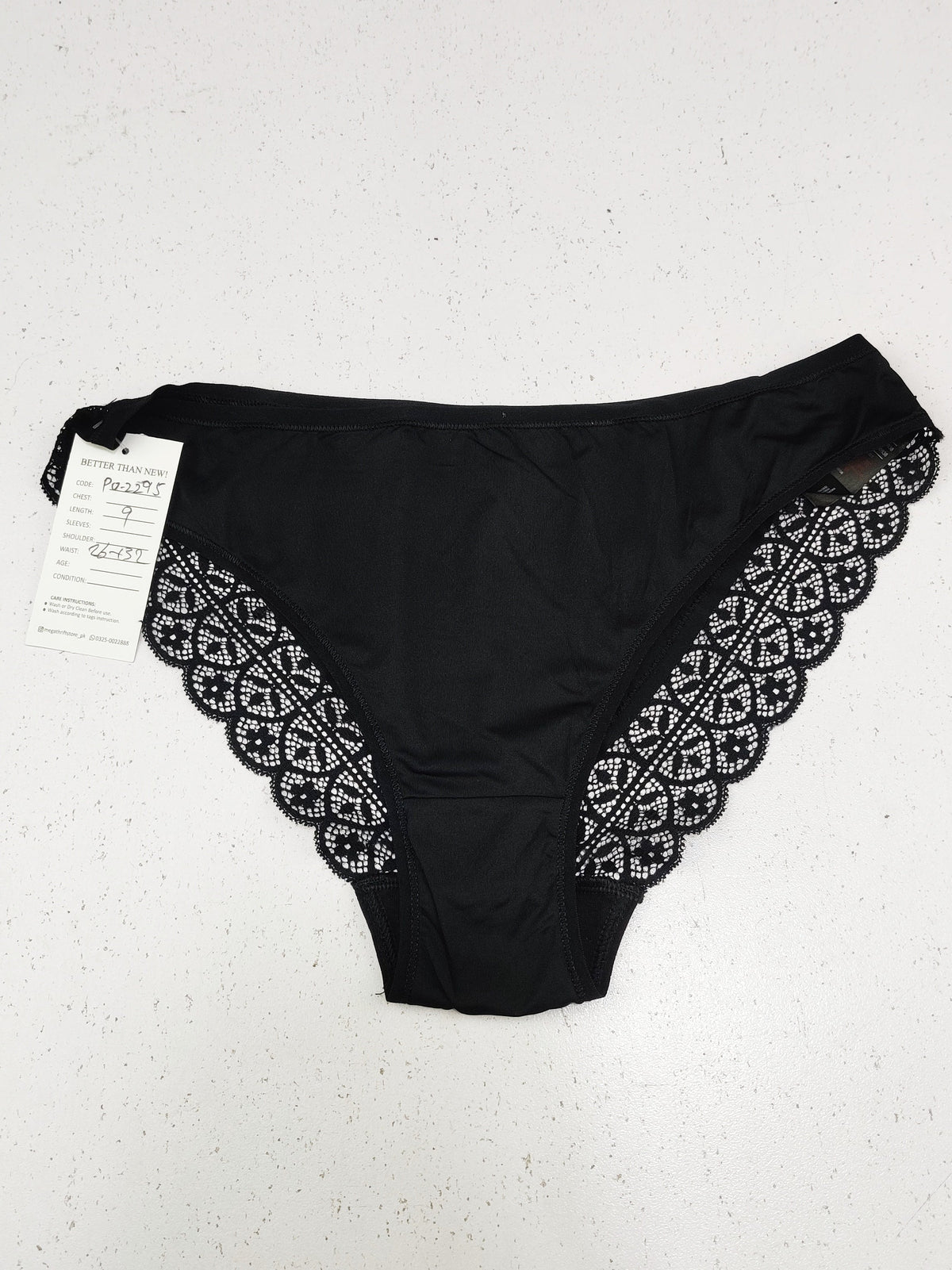Buy online pre-used pre-loved 100% authentic & Original branded F&F (PU-2295) available in Pakistan. Top international brands avilable.