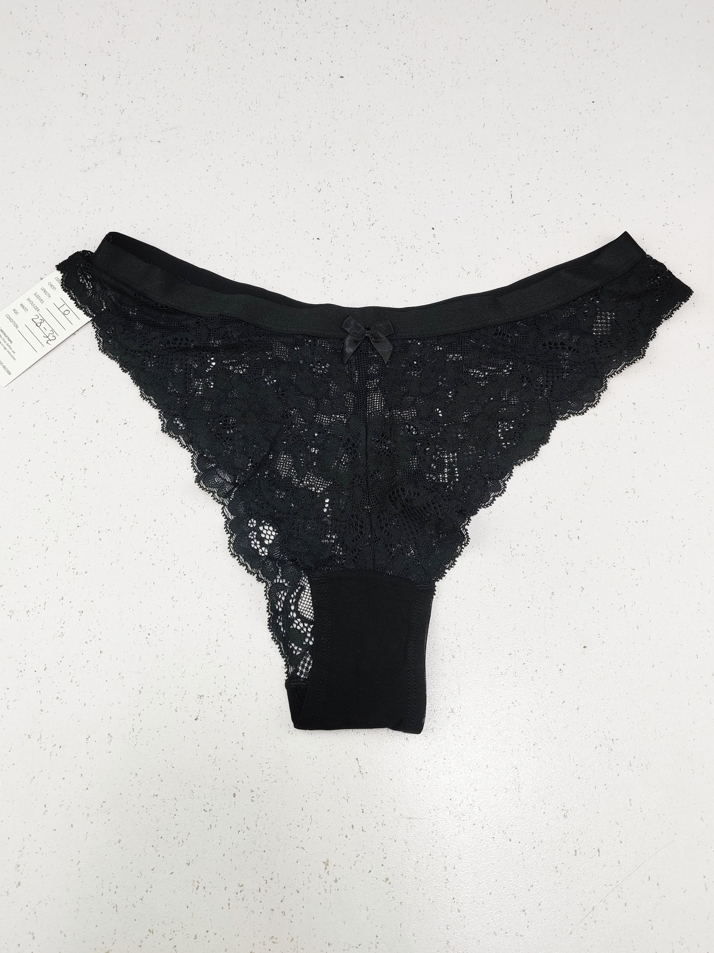 Buy online pre-used pre-loved 100% authentic & Original branded Unknown Brand (PU-2309) available in Pakistan. Top international brands avilable.