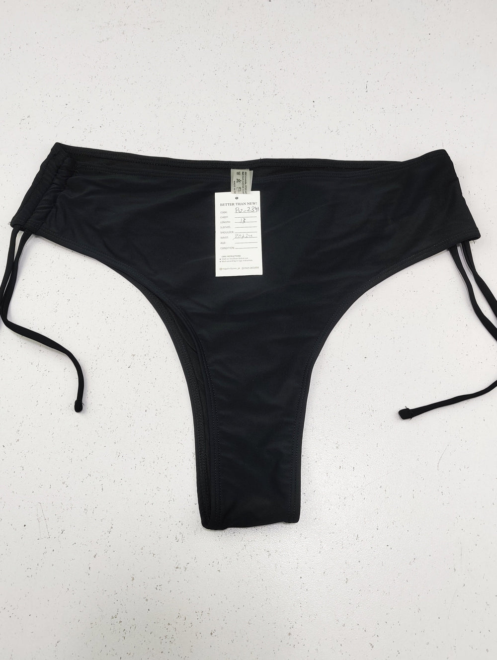 Buy online pre-used pre-loved 100% authentic & Original branded Unknown Brand (PU-2341) available in Pakistan. Top international brands avilable.