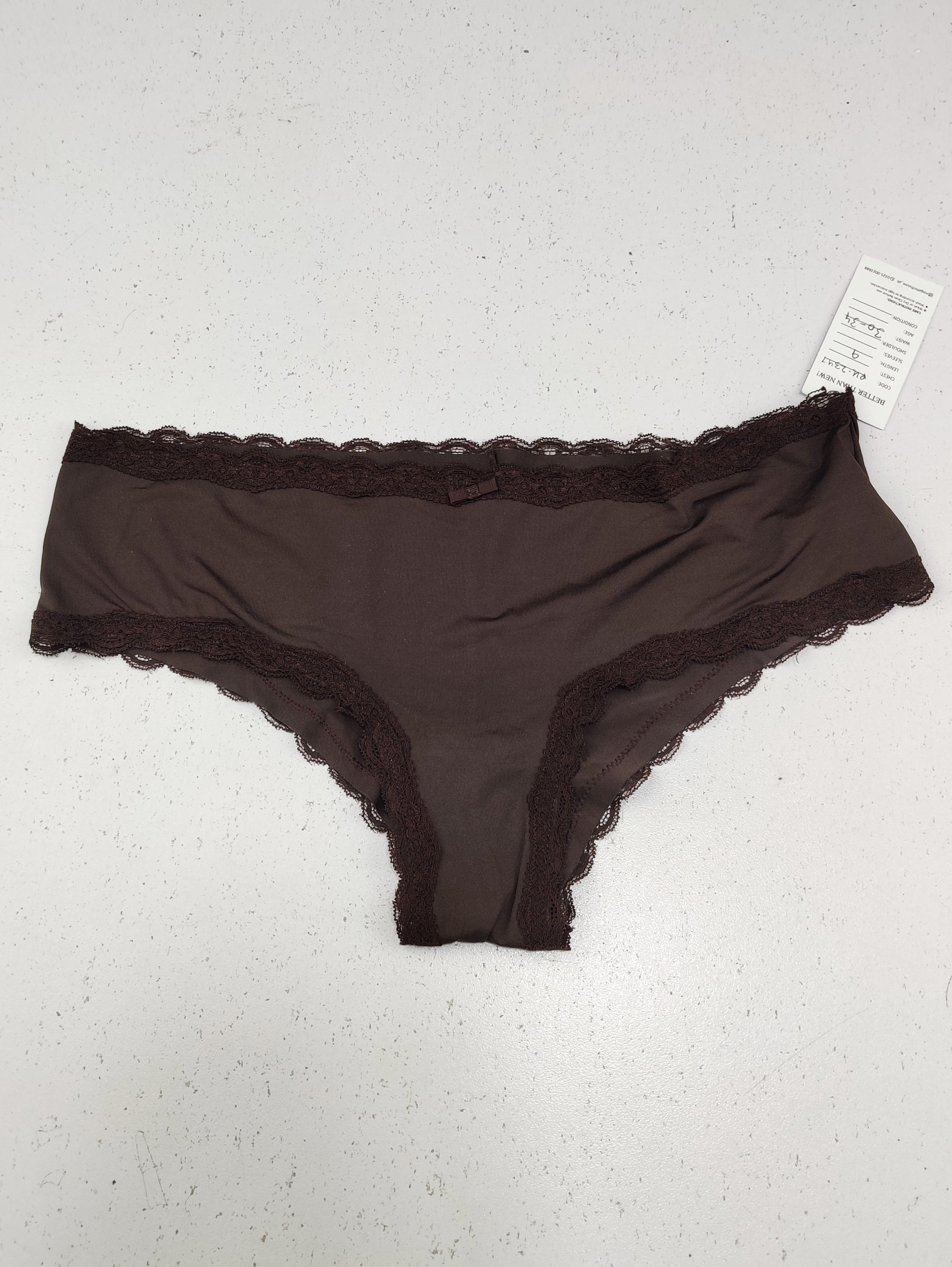 Buy online pre-used pre-loved 100% authentic & Original branded Primark (PU-2347) available in Pakistan. Top international brands avilable.