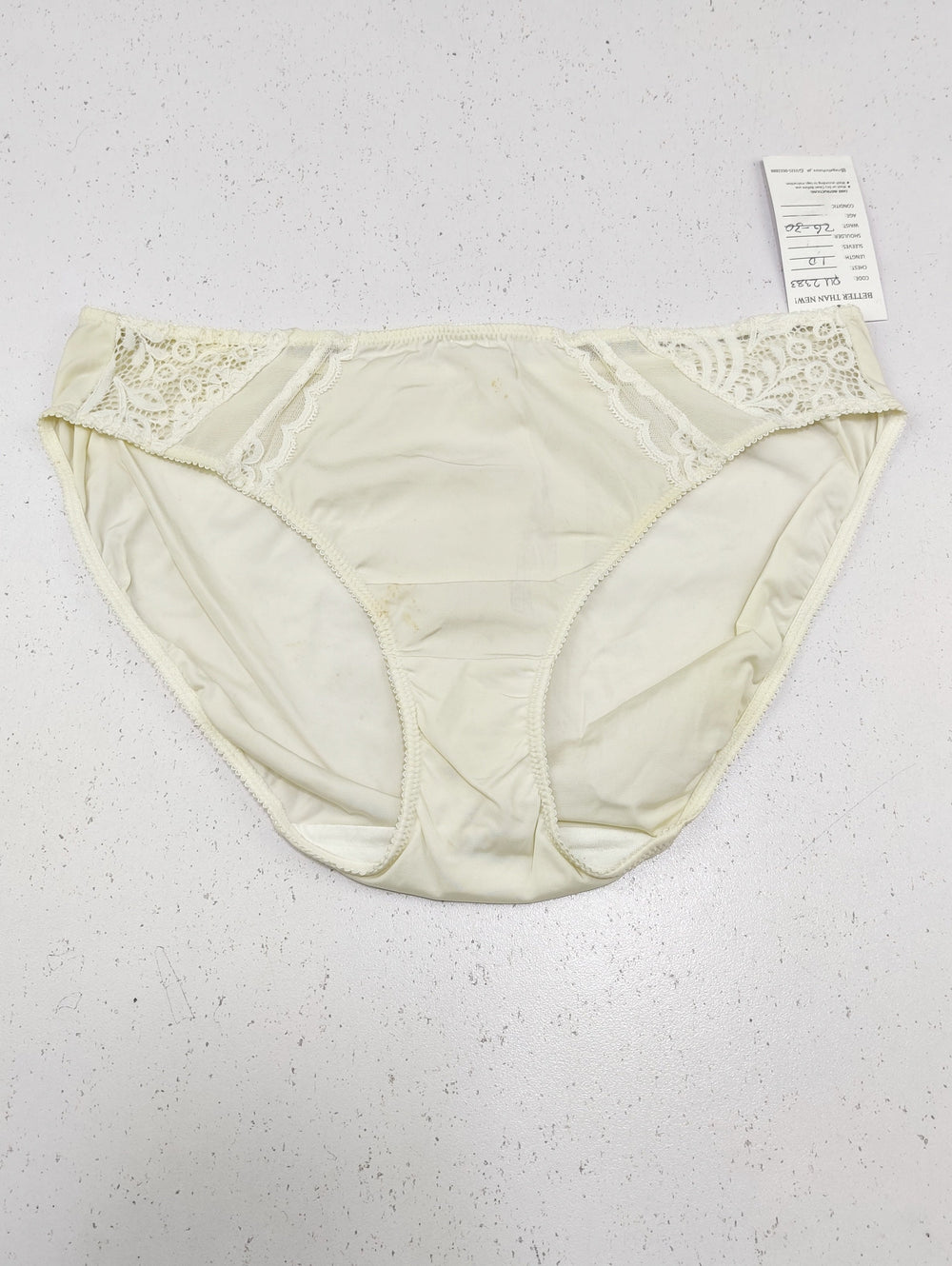 Buy online pre-used pre-loved 100% authentic & Original branded Unknown Brand (PU-2383) available in Pakistan. Top international brands avilable.