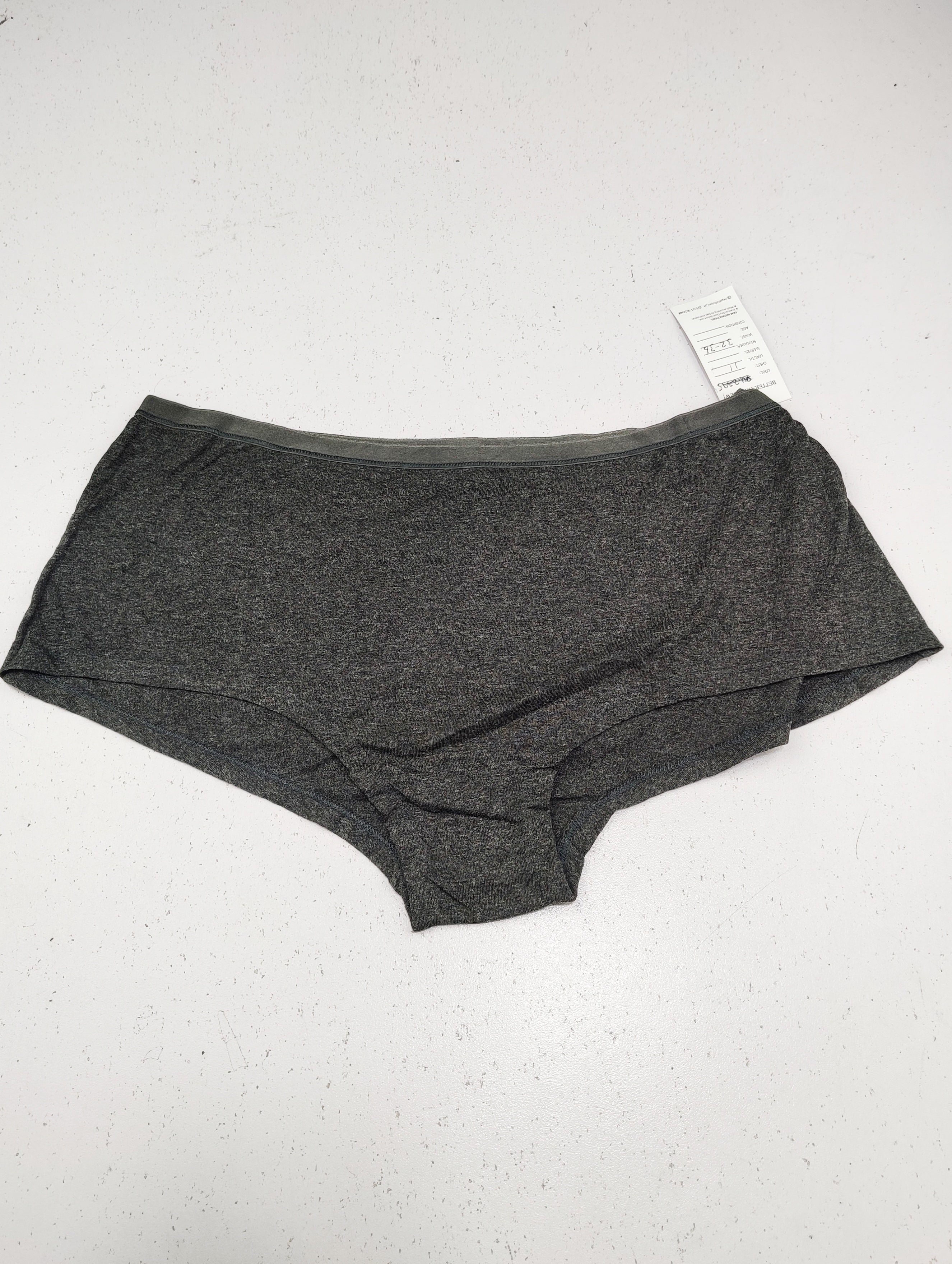 Buy online pre-used pre-loved 100% authentic & Original branded Unknown Brand (PU-2396) available in Pakistan. Top international brands avilable.