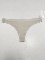 Buy online pre-used pre-loved 100% authentic & Original branded Unknown Brand (PU-2404) available in Pakistan. Top international brands avilable.