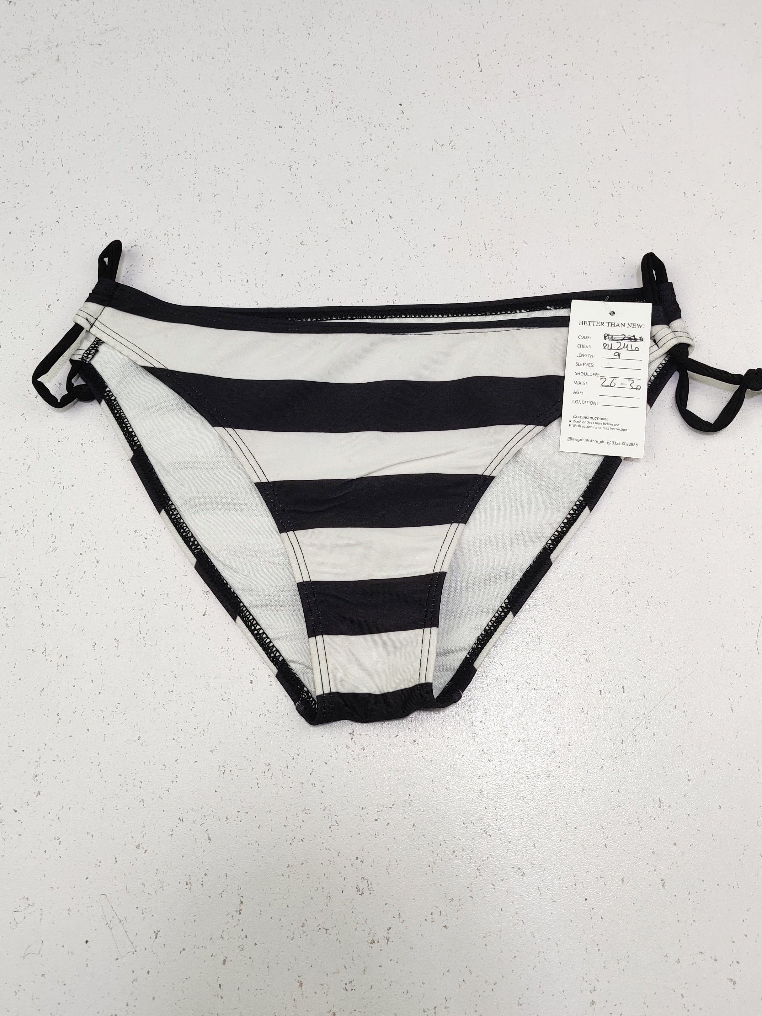 Buy online pre-used pre-loved 100% authentic & Original branded Unknown Brand (PU-2410) available in Pakistan. Top international brands avilable.