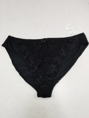 Buy online pre-used pre-loved 100% authentic & Original branded Unknown Brand (PU-2435) available in Pakistan. Top international brands avilable.