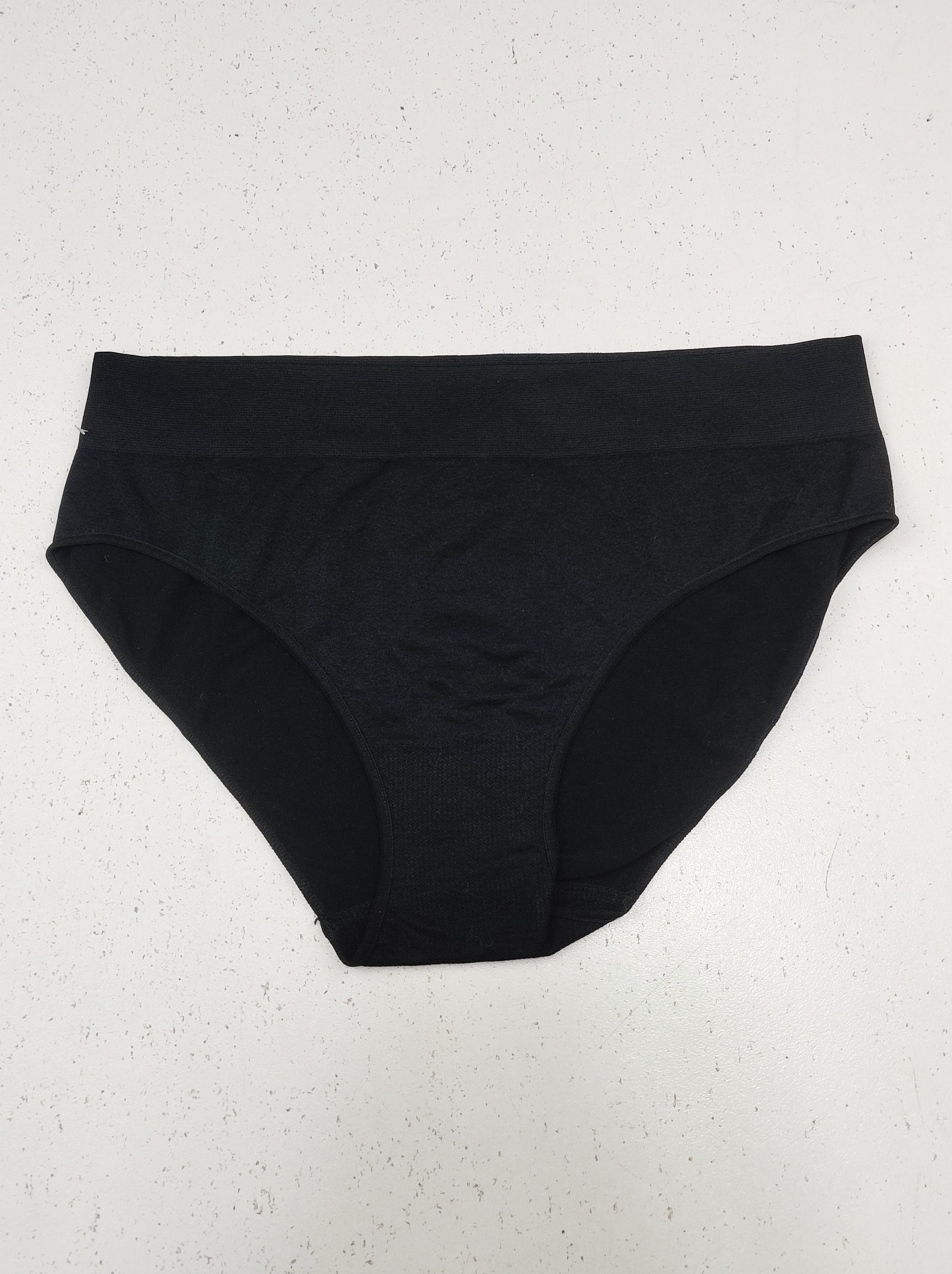 Buy online pre-used pre-loved 100% authentic & Original branded Primark (PU-2451) available in Pakistan. Top international brands avilable.