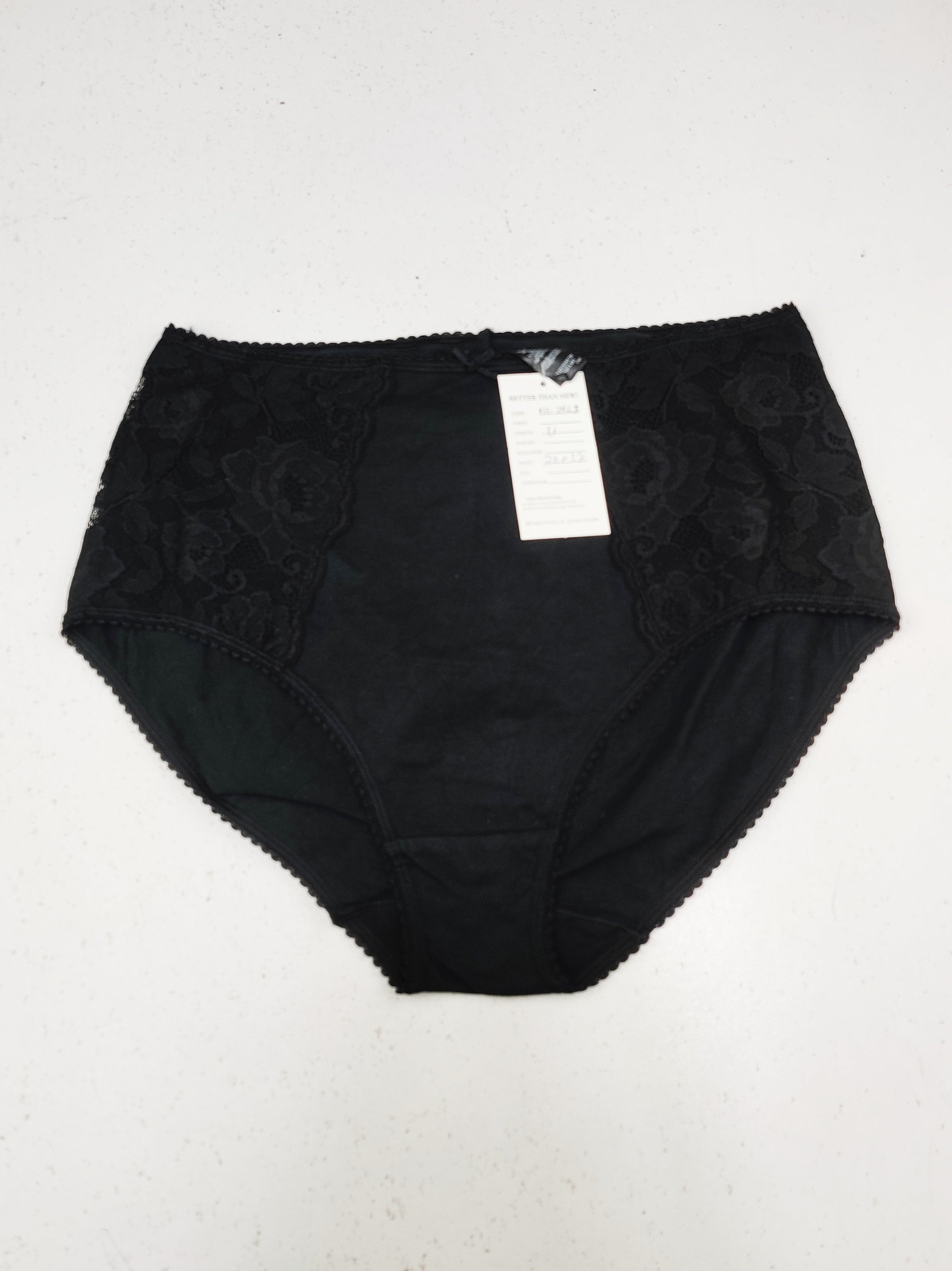Buy online pre-used pre-loved 100% authentic & Original branded Marks & Spencer (PU-2468) available in Pakistan. Top international brands avilable.
