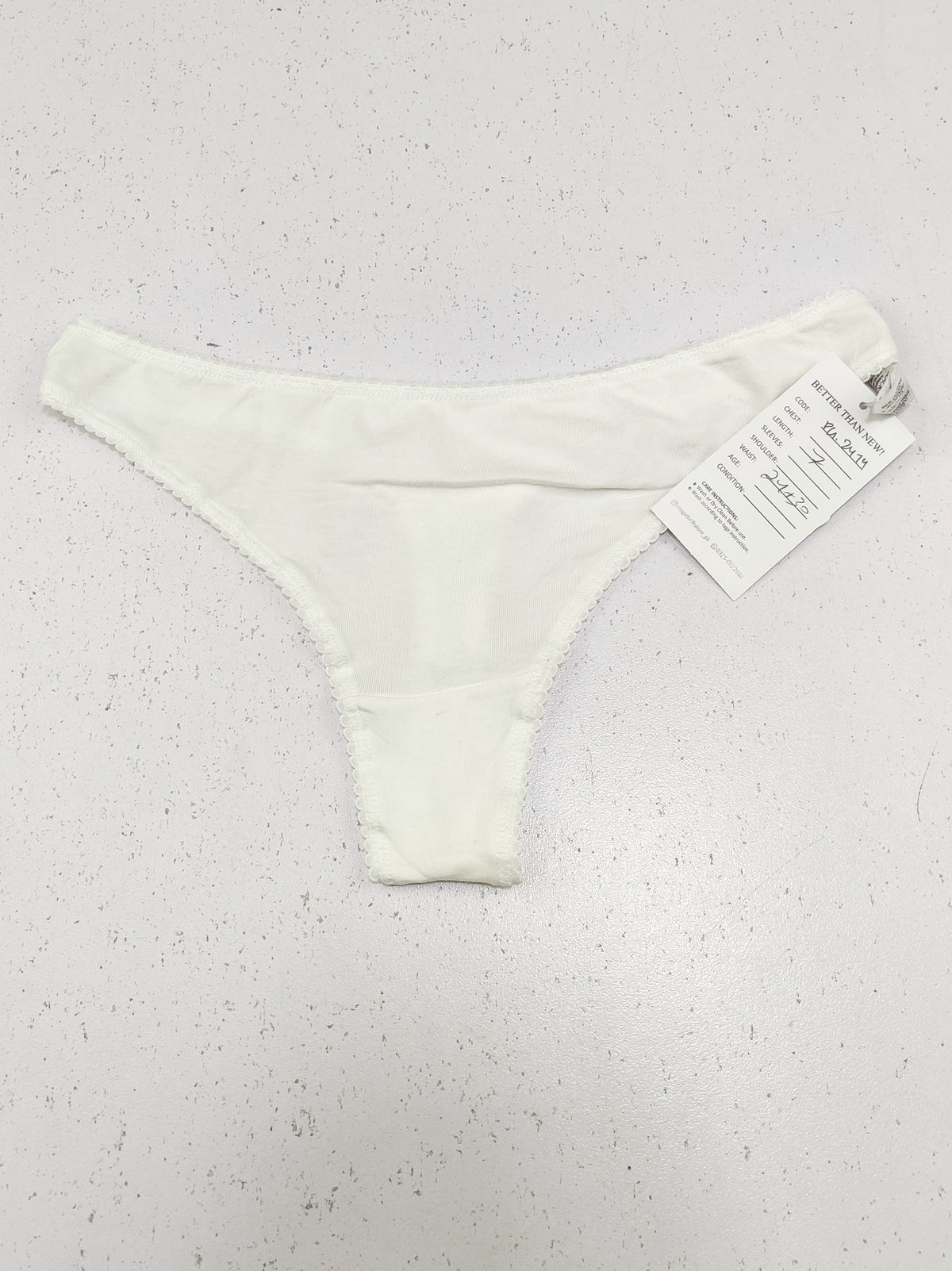 Buy online pre-used pre-loved 100% authentic & Original branded Dunnes Stores (PU-2474) available in Pakistan. Top international brands avilable.