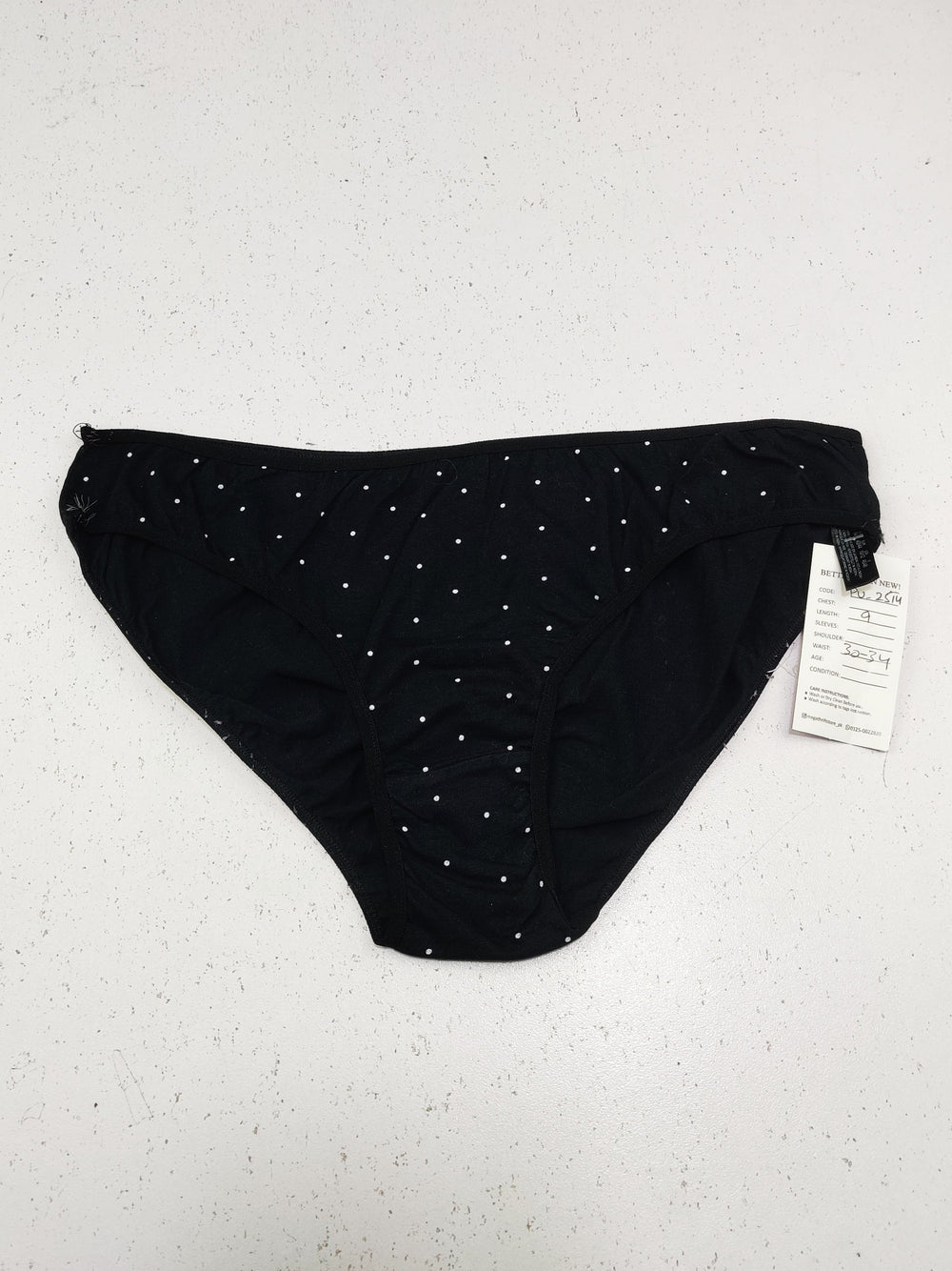 Buy online pre-used pre-loved 100% authentic & Original branded Primark (PU-2514) available in Pakistan. Top international brands avilable.