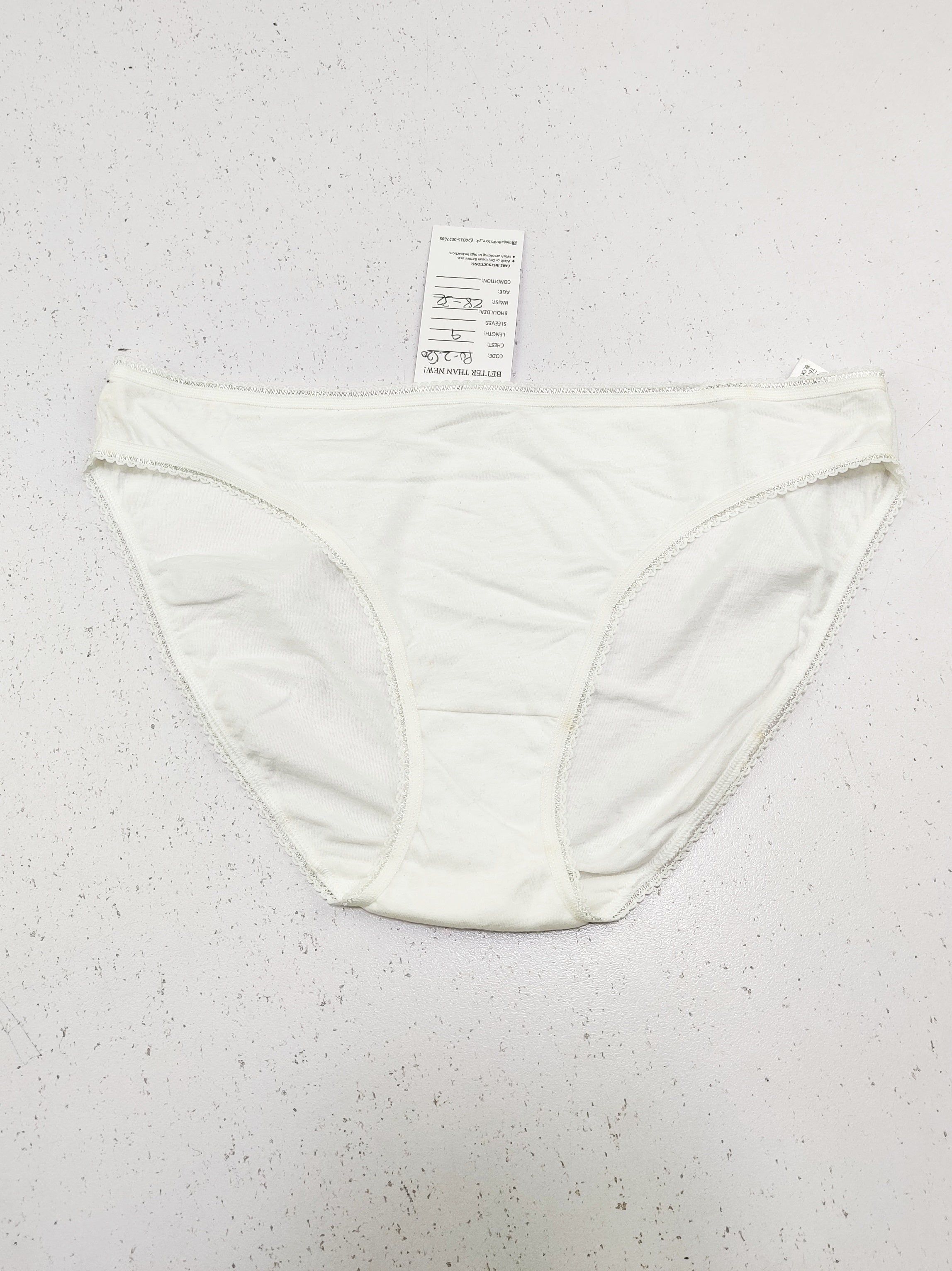 Buy online pre-used pre-loved 100% authentic & Original branded Marks & Spencer (PU-2519) available in Pakistan. Top international brands avilable.