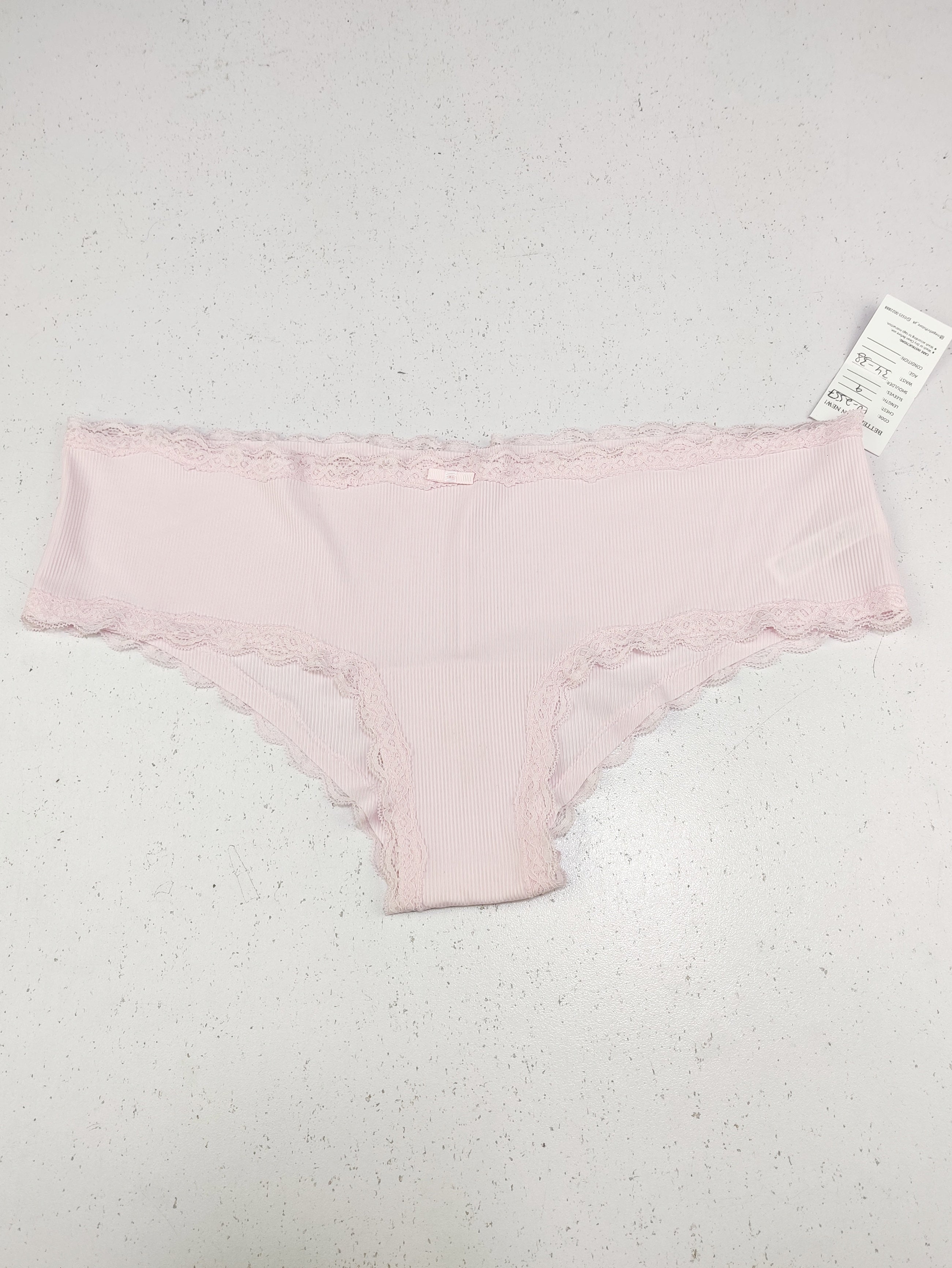 Buy online pre-used pre-loved 100% authentic & Original branded Primark (PU-2557) available in Pakistan. Top international brands avilable.