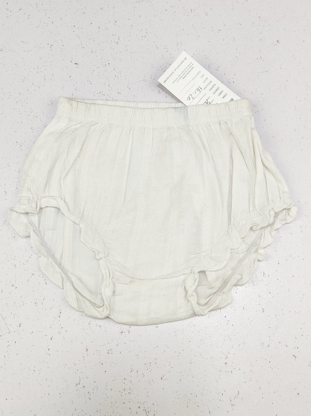 Buy online pre-used pre-loved 100% authentic & Original branded Unknown Brand (PU-2560) available in Pakistan. Top international brands avilable.