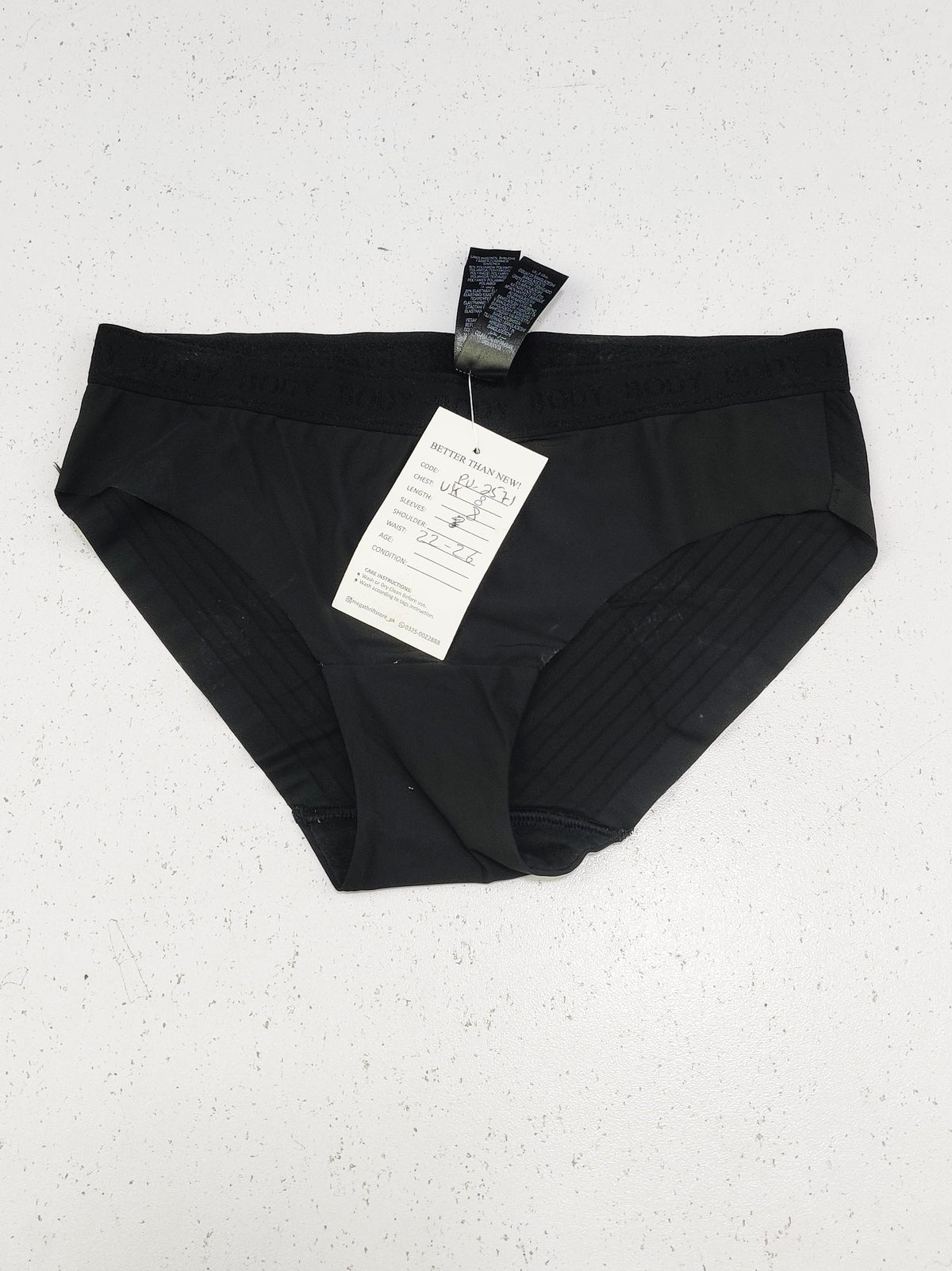 Buy online pre-used pre-loved 100% authentic & Original branded Marks & Spencer (PU-2571) available in Pakistan. Top international brands avilable.