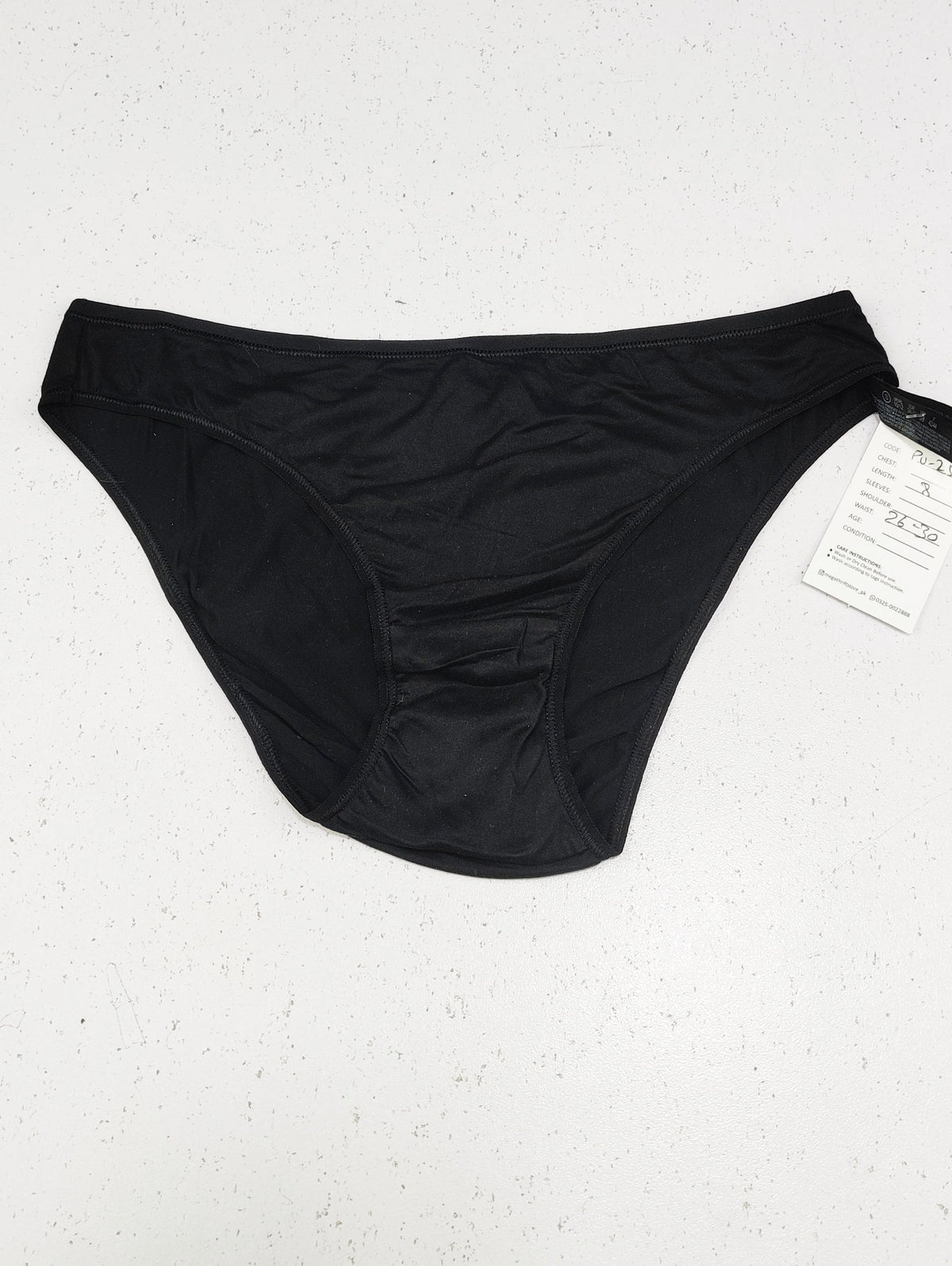 Buy online pre-used pre-loved 100% authentic & Original branded Primark (PU-2577) available in Pakistan. Top international brands avilable.