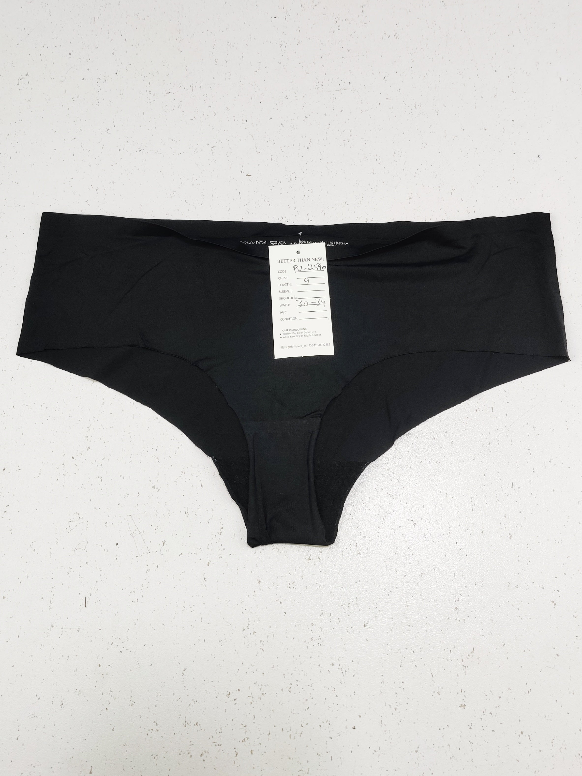 Buy online pre-used pre-loved 100% authentic & Original branded Unknown Brand (PU-2590) available in Pakistan. Top international brands avilable.
