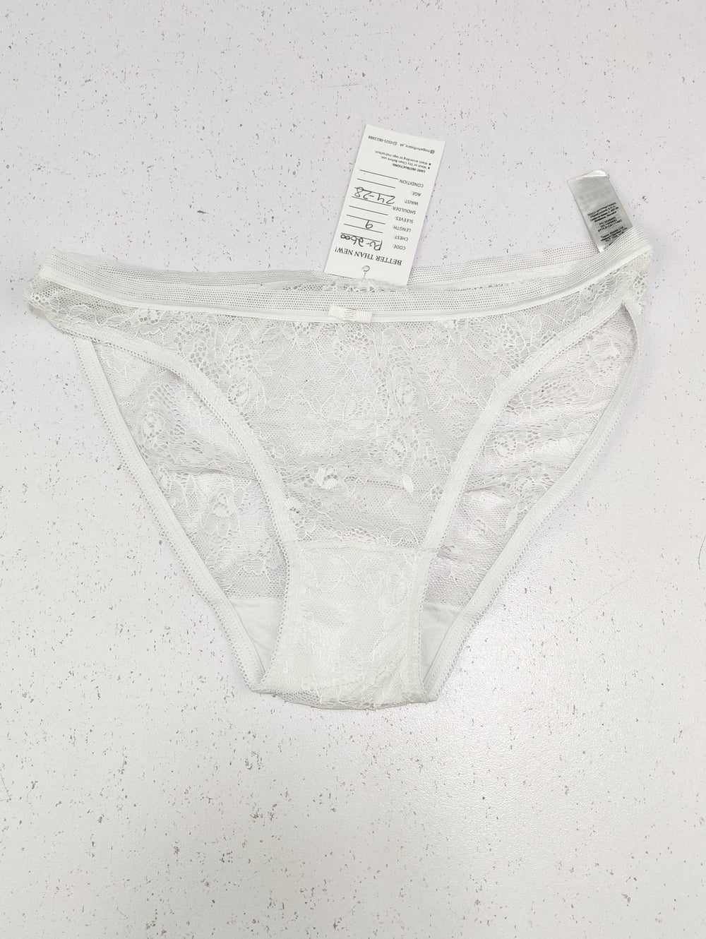 Buy online pre-used pre-loved 100% authentic & Original branded F&F (PU-2600) available in Pakistan. Top international brands avilable.