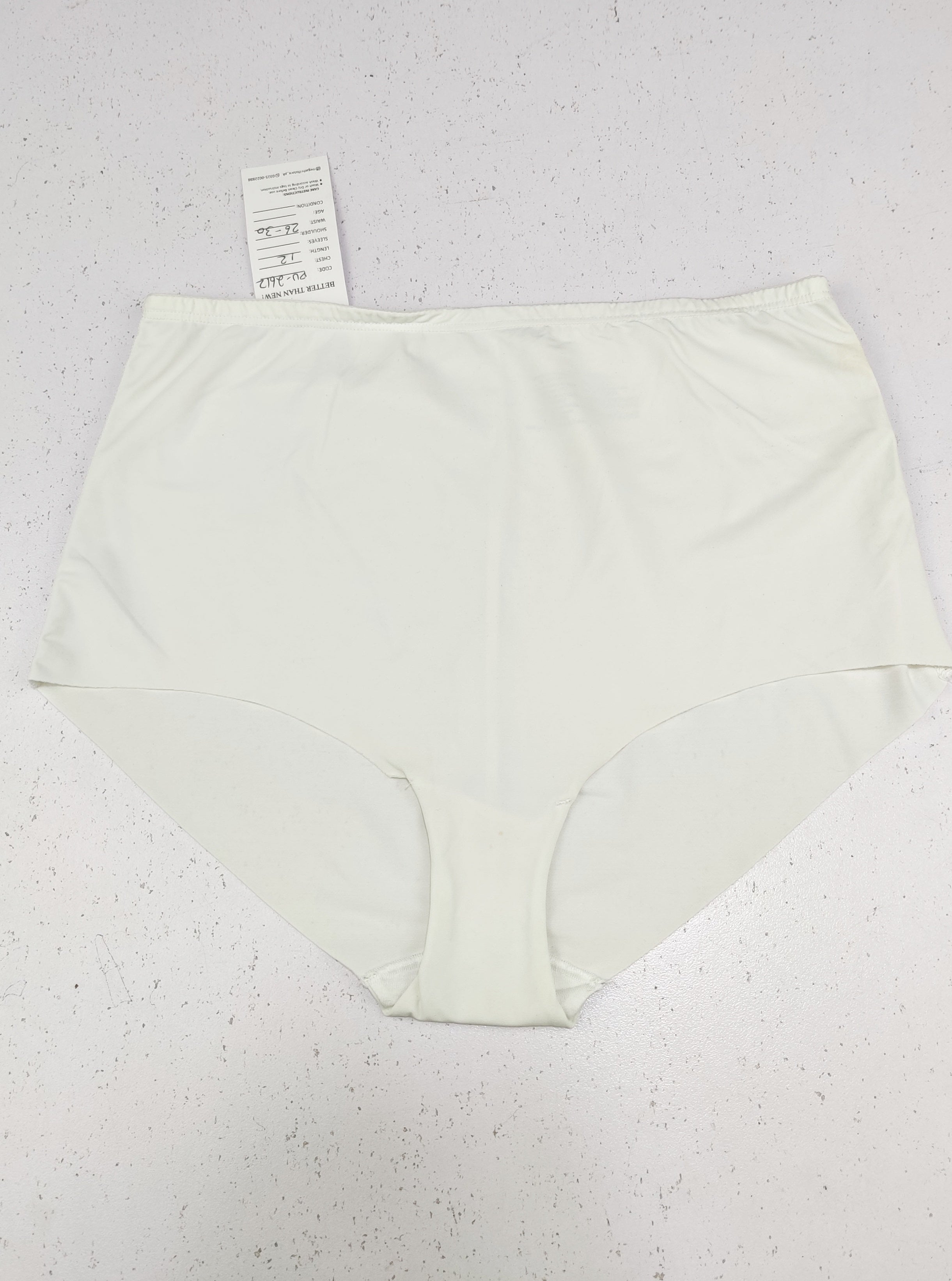 Buy online pre-used pre-loved 100% authentic & Original branded Unknown Brand (PU-2612) available in Pakistan. Top international brands avilable.