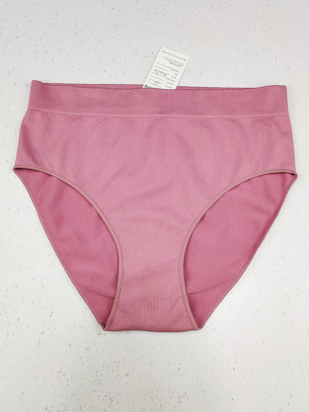 Buy online pre-used pre-loved 100% authentic & Original branded Primark (PU-2648) available in Pakistan. Top international brands avilable.