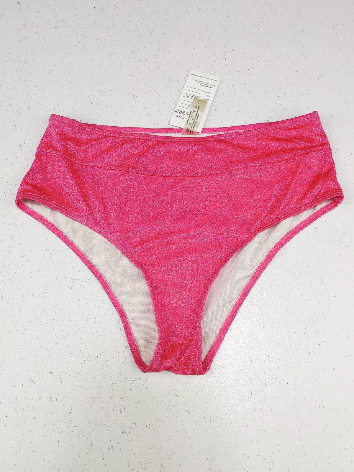 Buy online pre-used pre-loved 100% authentic & Original branded Unknown Brand (PU-2649) available in Pakistan. Top international brands avilable.