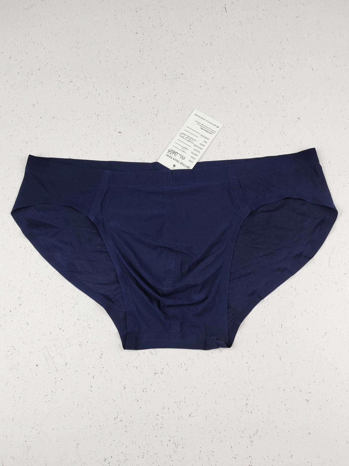 Buy online pre-used pre-loved 100% authentic & Original branded Unknown Brand (PU-2656) available in Pakistan. Top international brands avilable.
